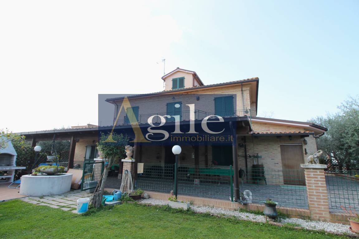 Villa in vendita a Spinetoli, Pagliare del Tronto