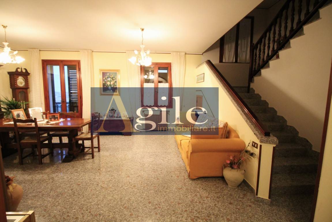 Casa Cielo Terra in vendita a Montalto delle Marche