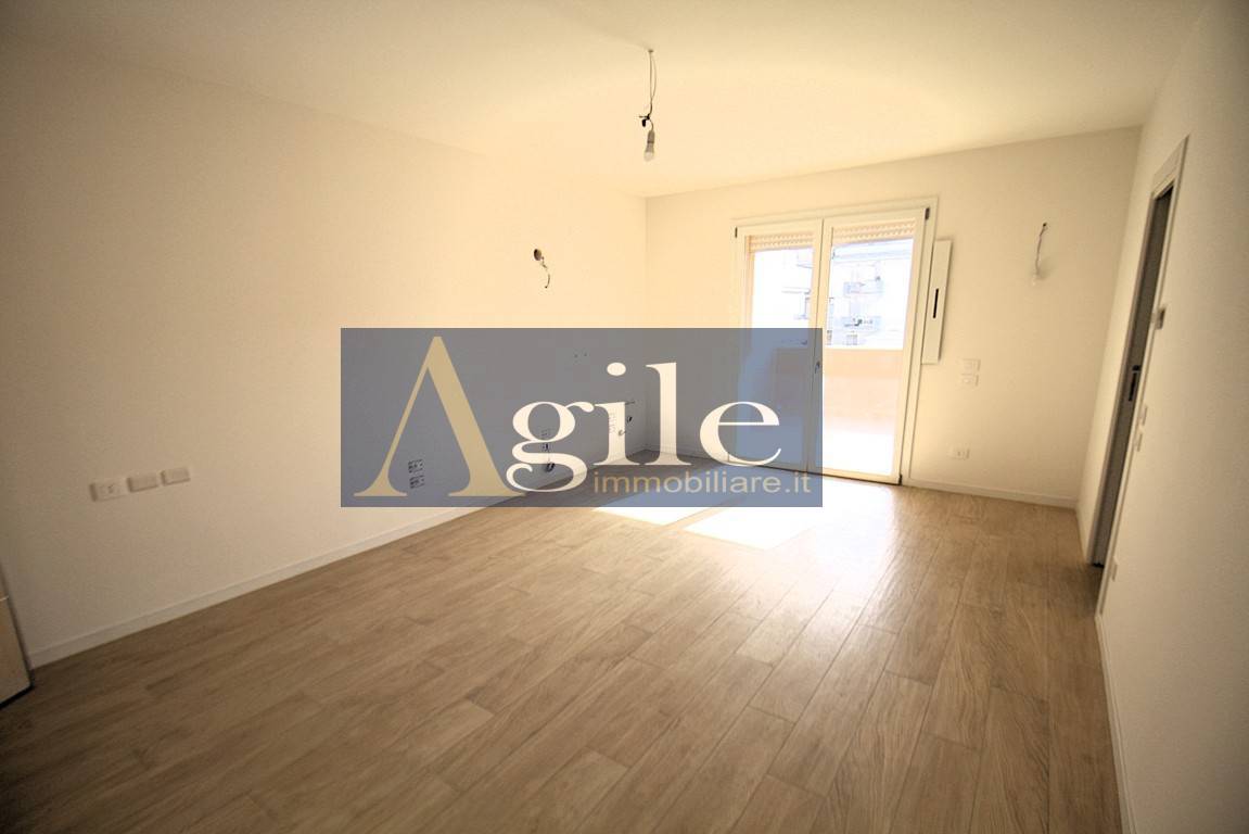 Appartamento in vendita a Grottammare, Centro