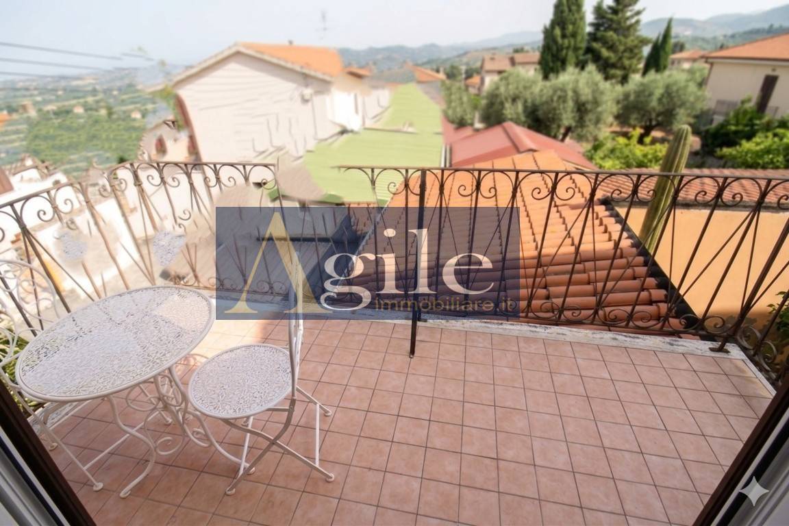 Appartamento in vendita a Colli del Tronto, Vivare