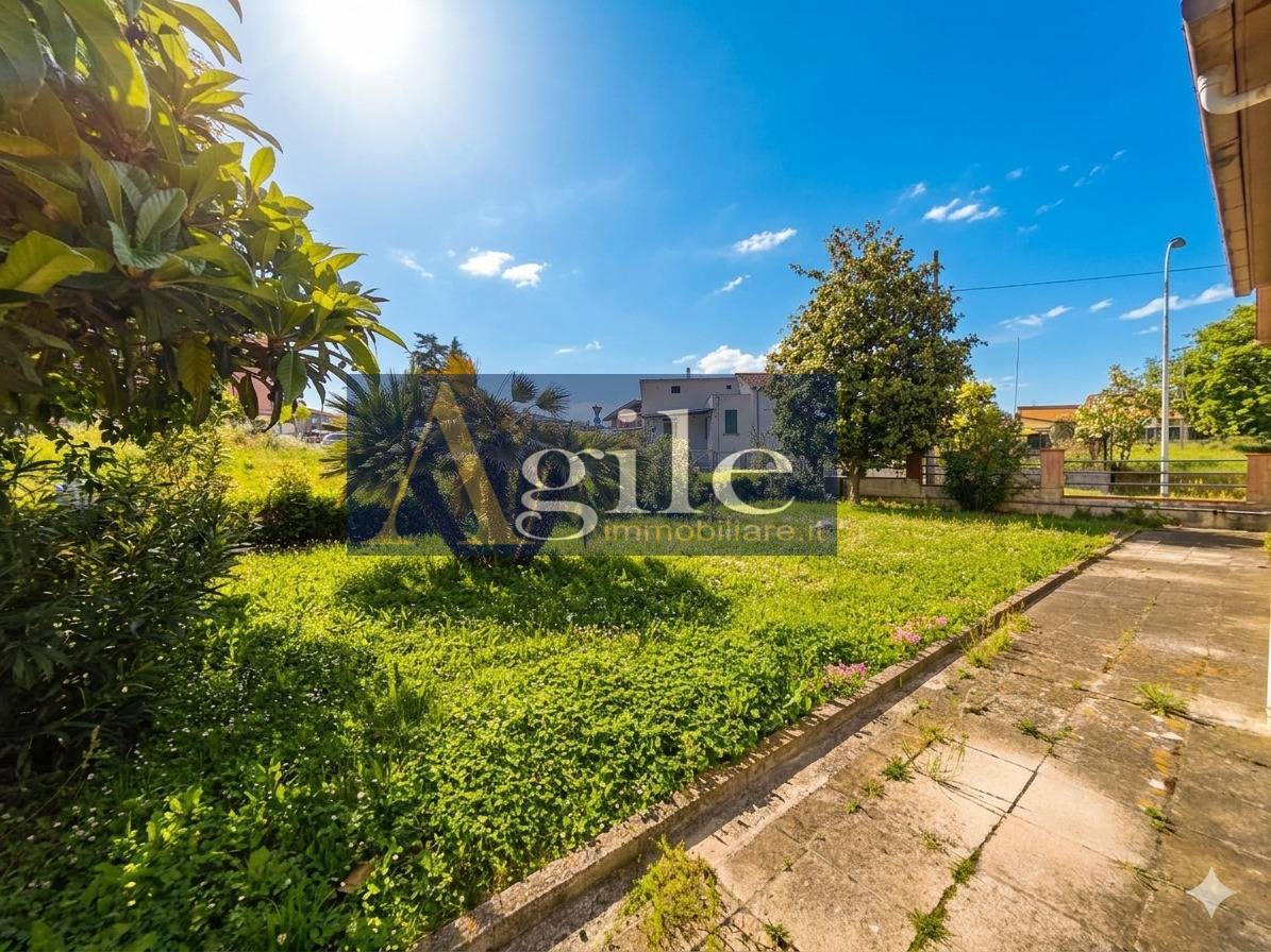 Casa indipendente in vendita a Nereto