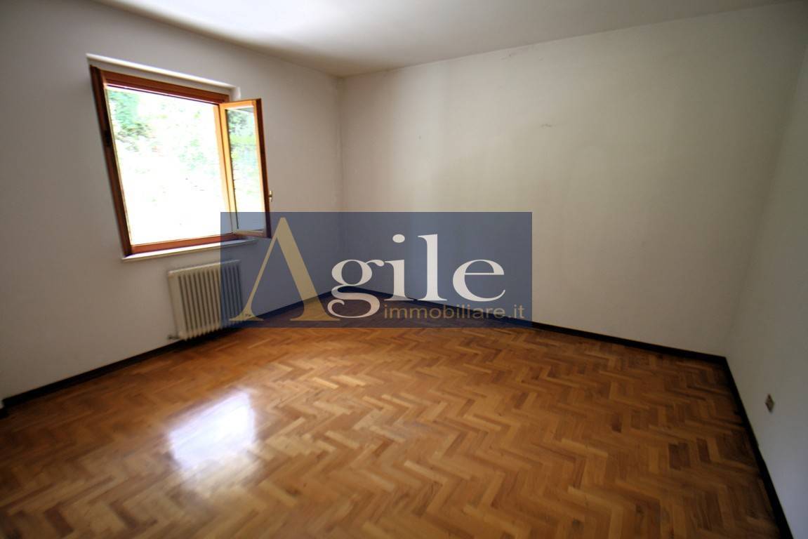 Villa in vendita a Ascoli Piceno, Monticelli Alto