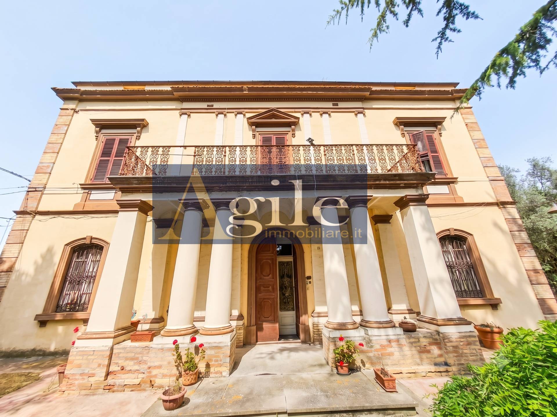 Villa in vendita a Corropoli