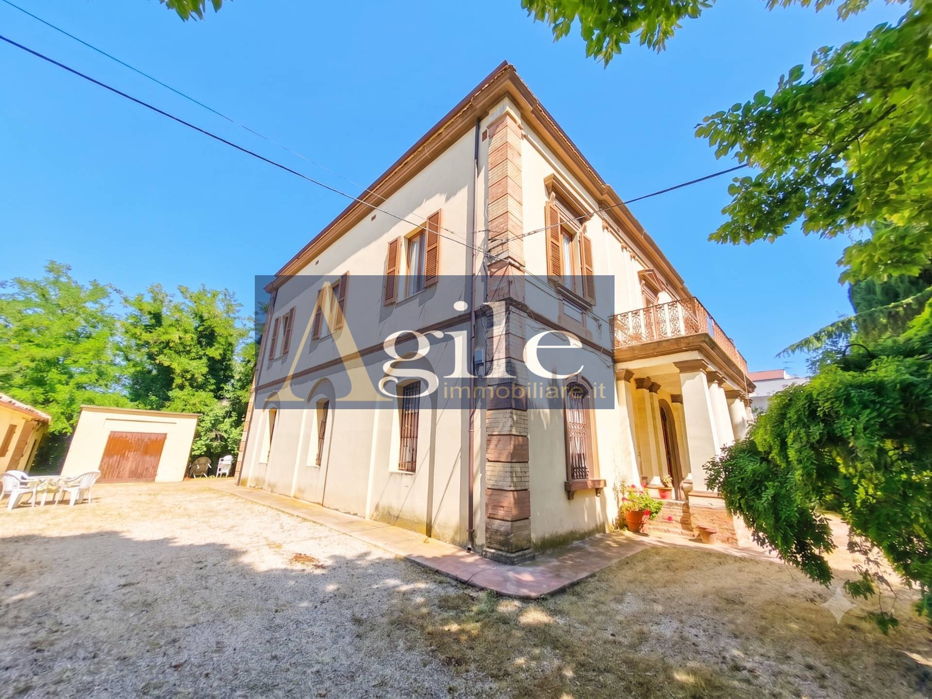 Villa in vendita a Corropoli