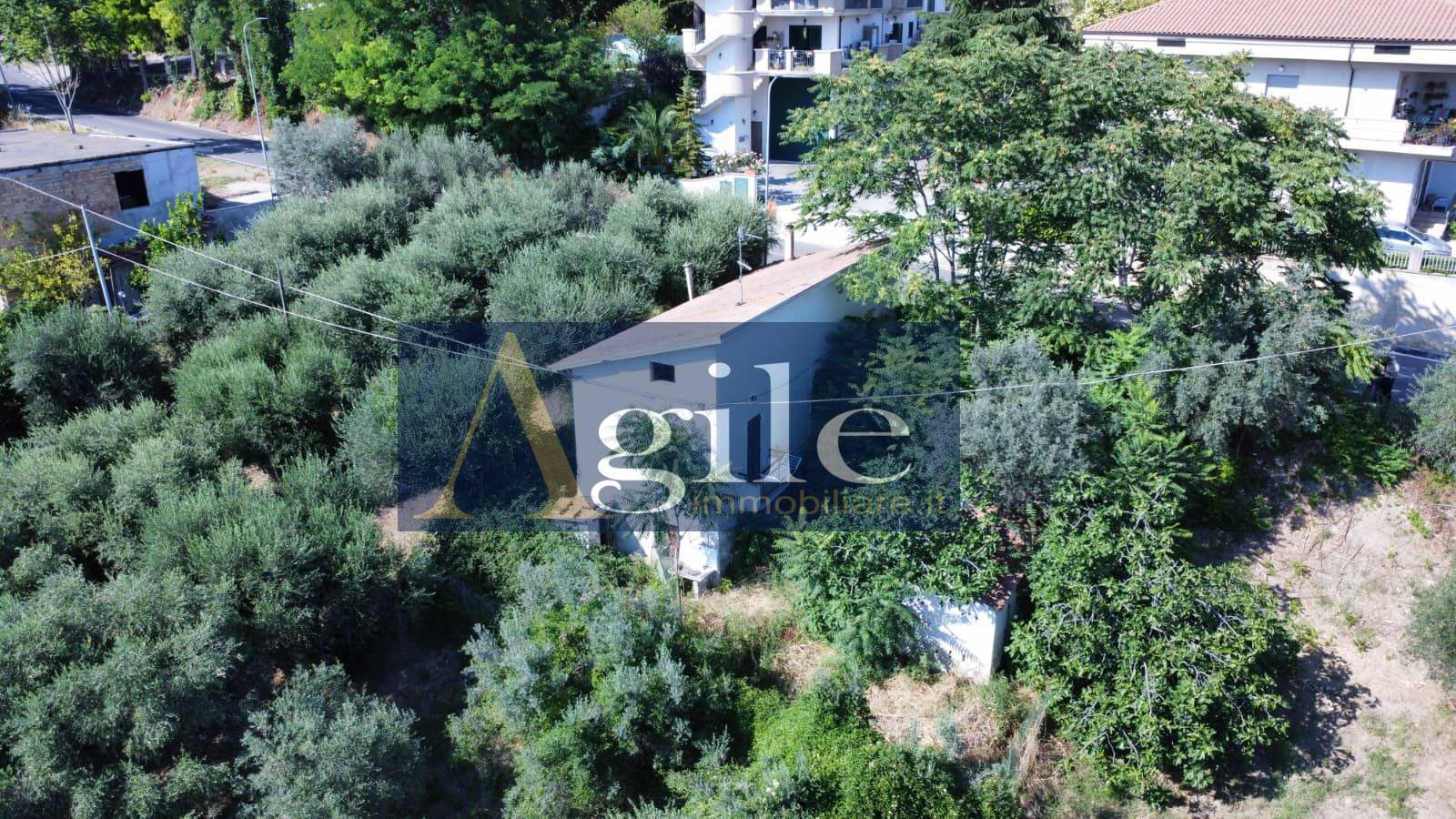 Casa indipendente in vendita a Corropoli