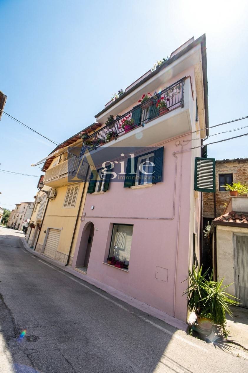 Casa Cielo Terra in vendita a Spinetoli, Pagliare