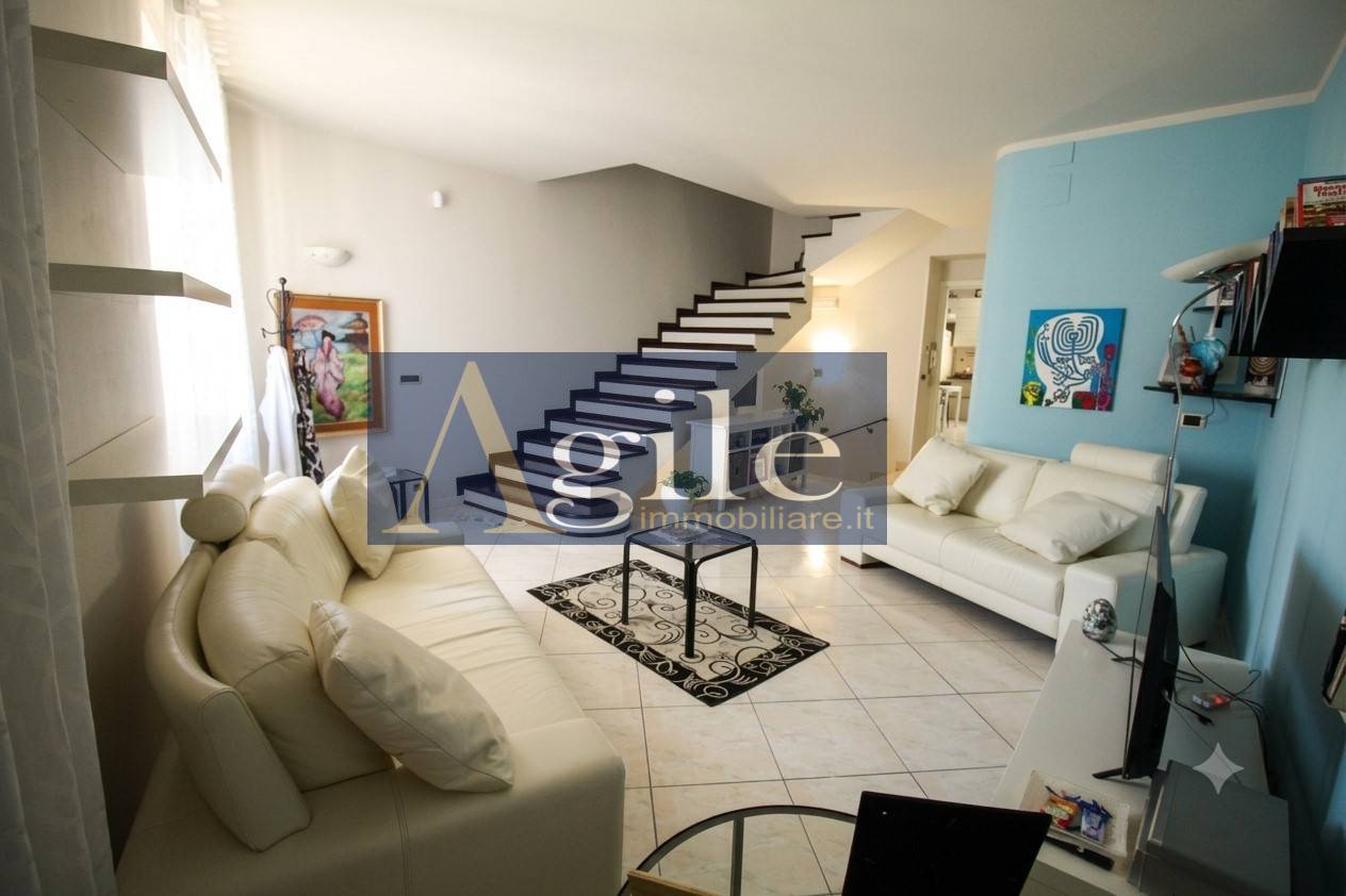 Casa Cielo Terra in vendita a Spinetoli, Pagliare