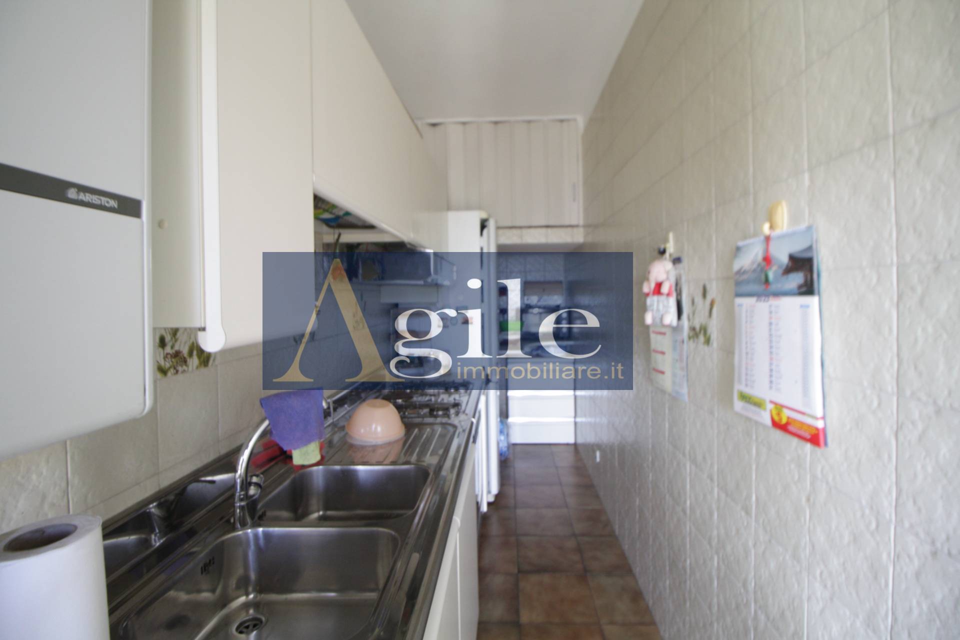 Appartamento in vendita a Martinsicuro, Zona Mare