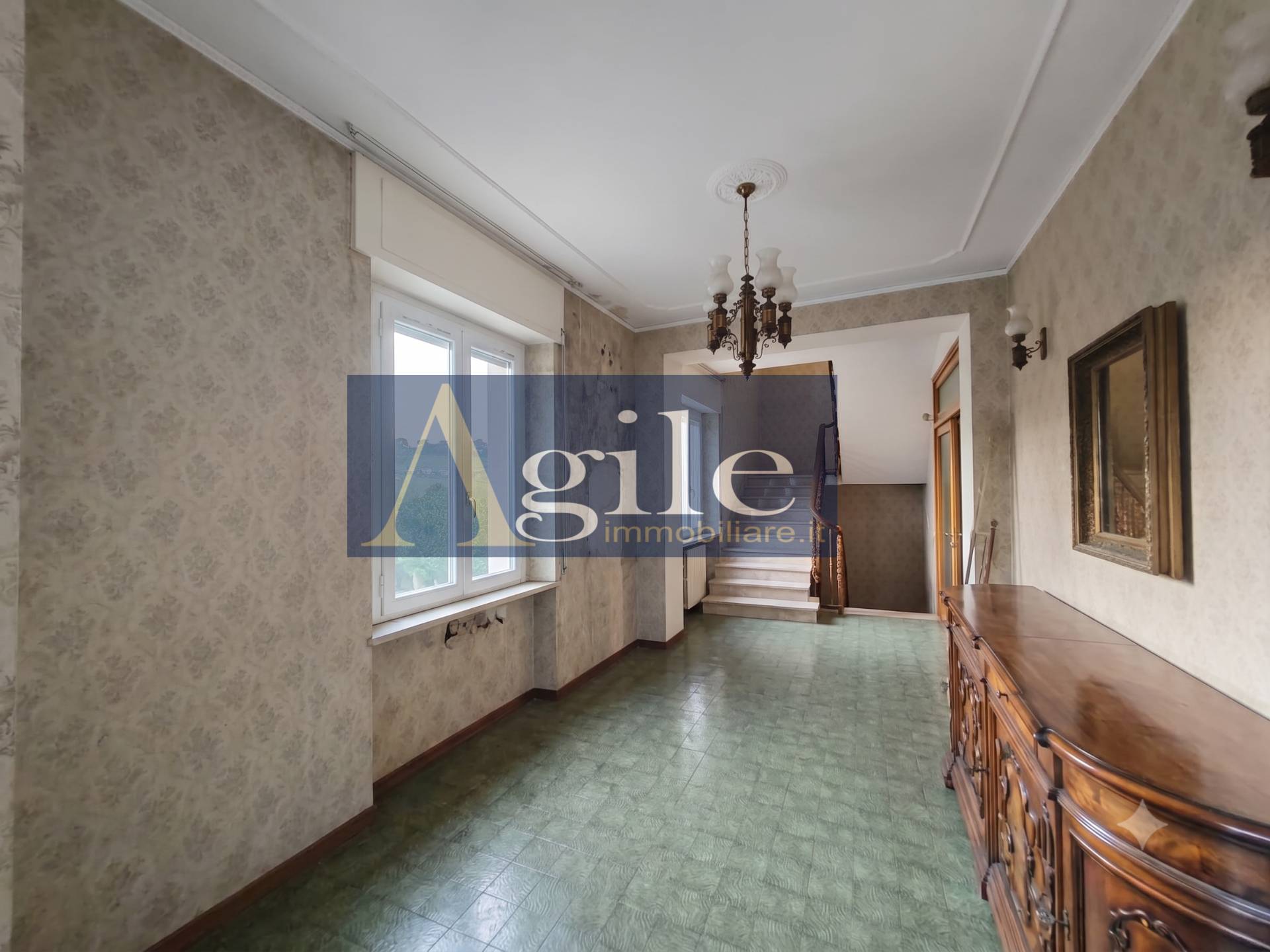 Villa in vendita a Nereto