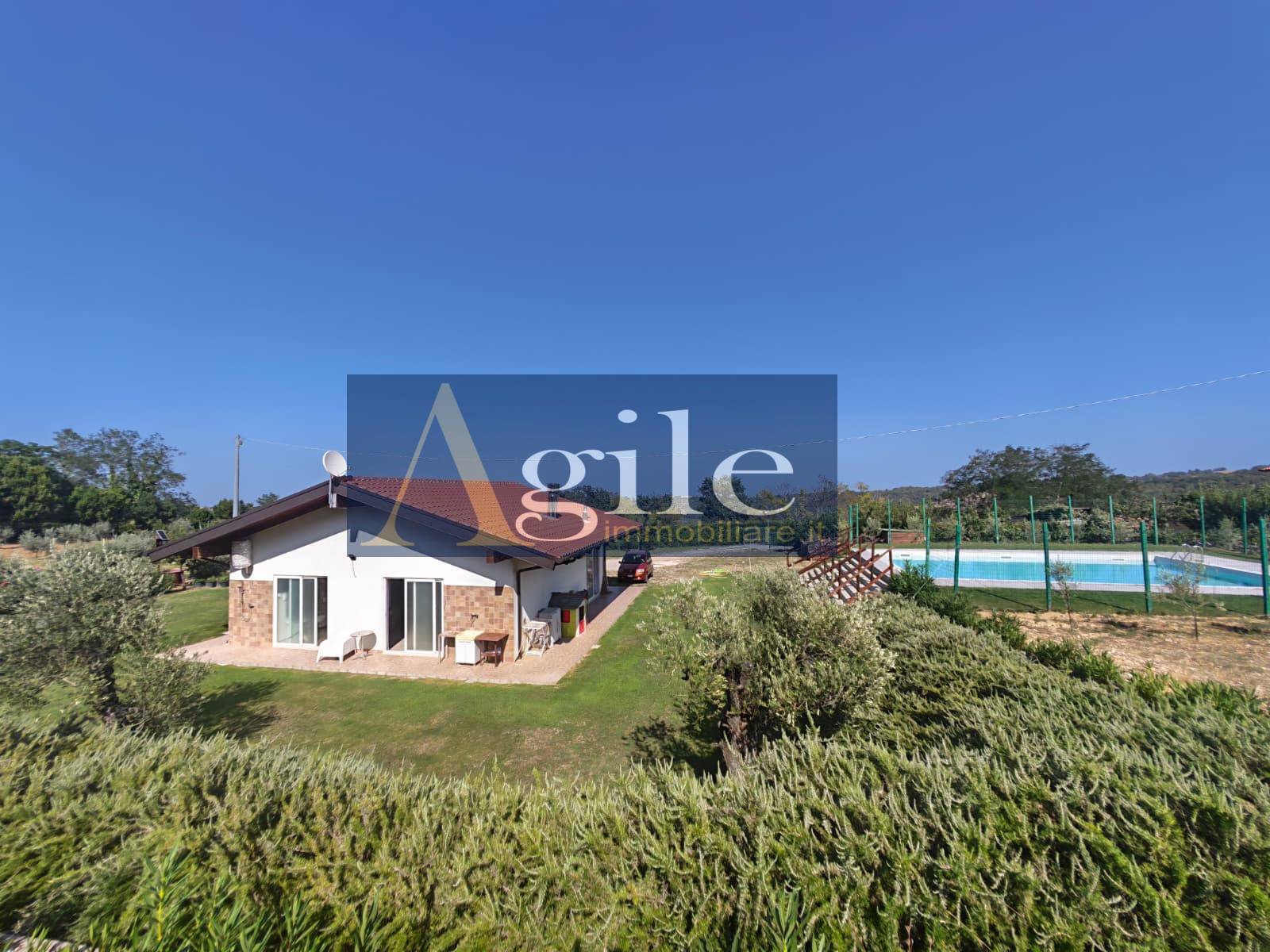 Casa indipendente in vendita a Ripatransone, centro storico