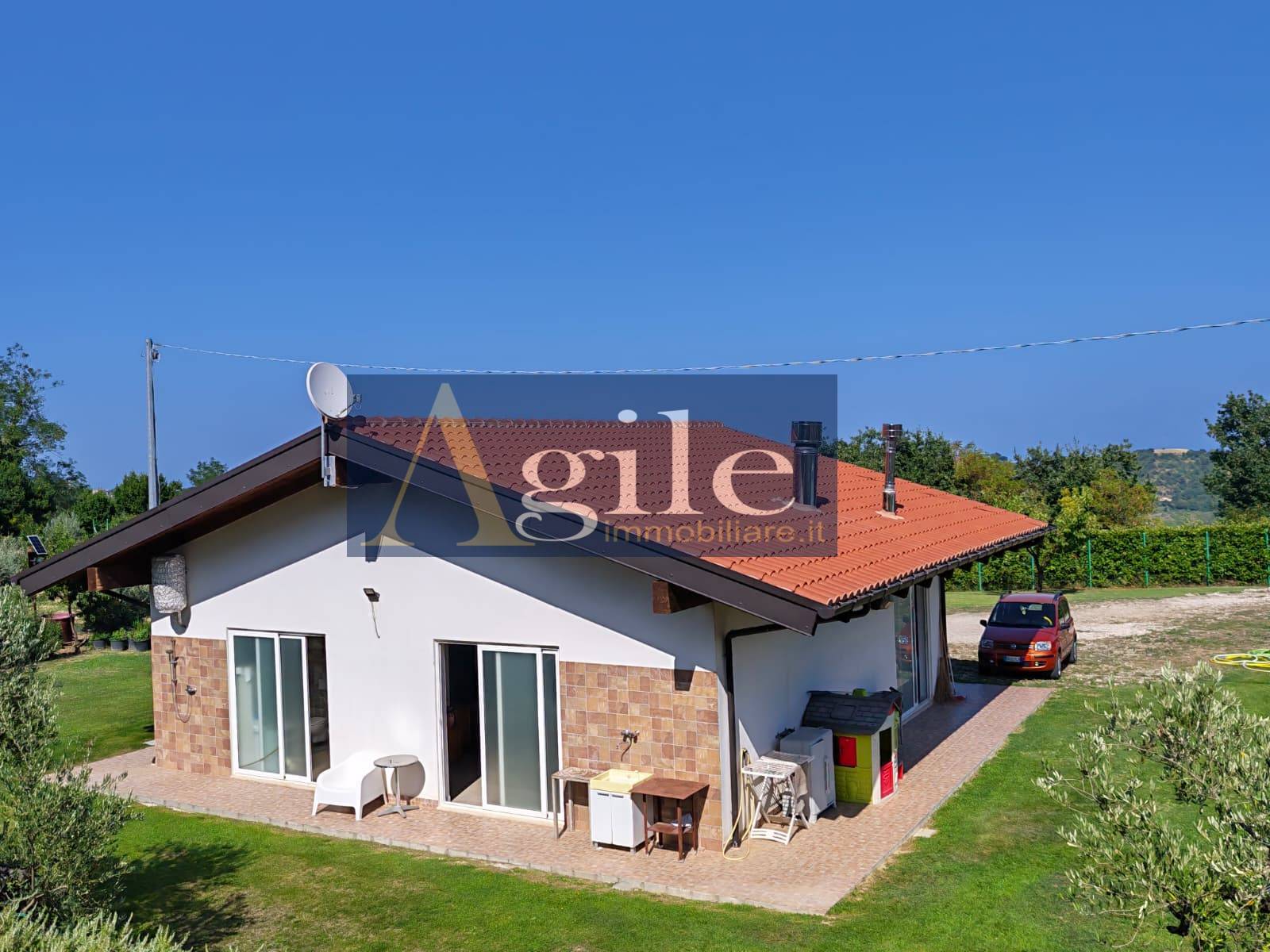 Casa indipendente in vendita a Ripatransone, centro storico