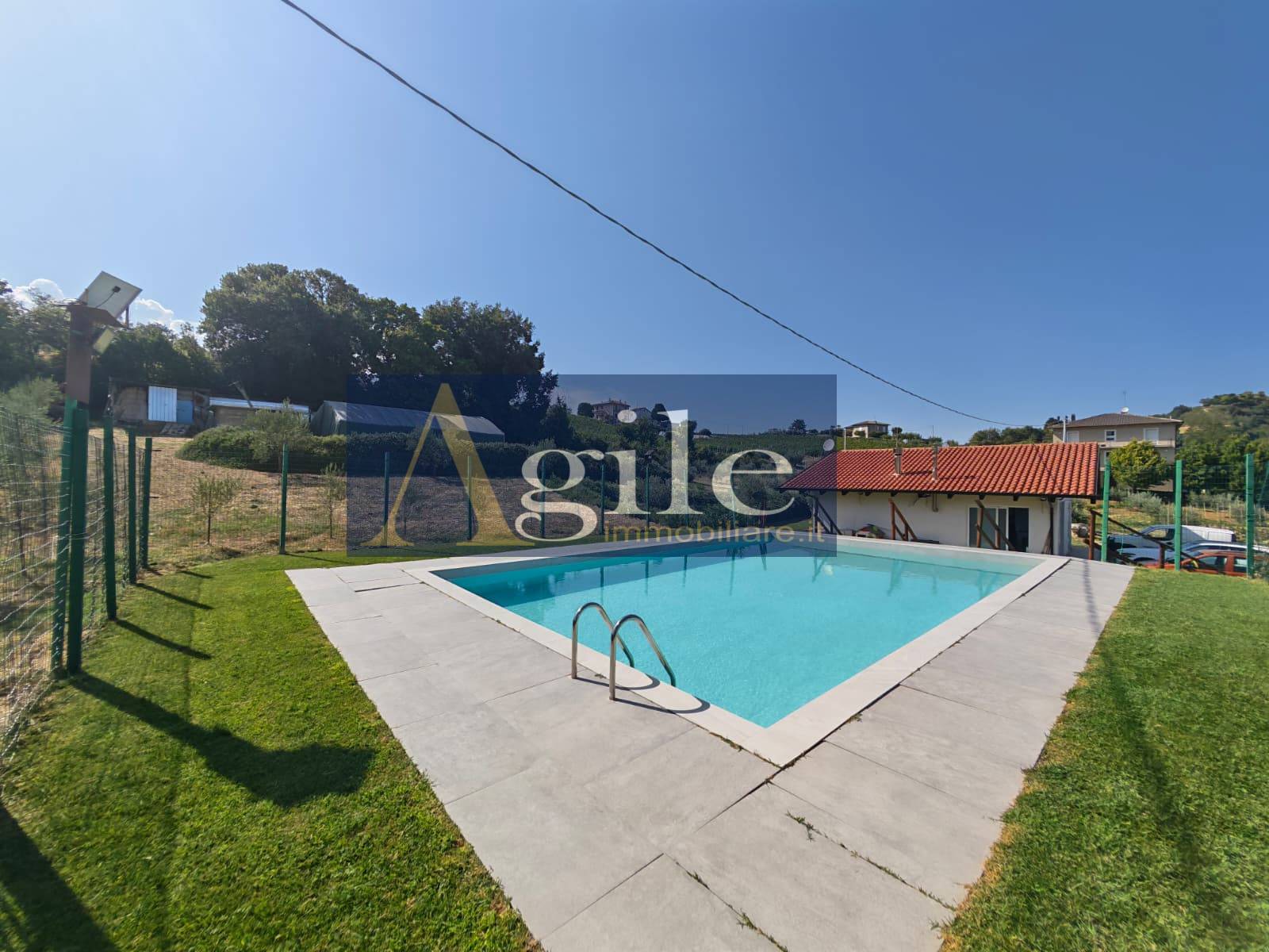 Casa indipendente in vendita a Ripatransone, centro storico