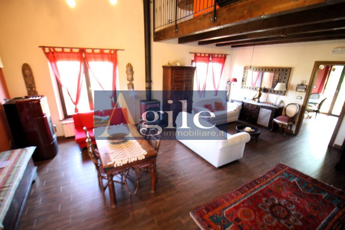 Villa in vendita a Castorano, Rocchetta