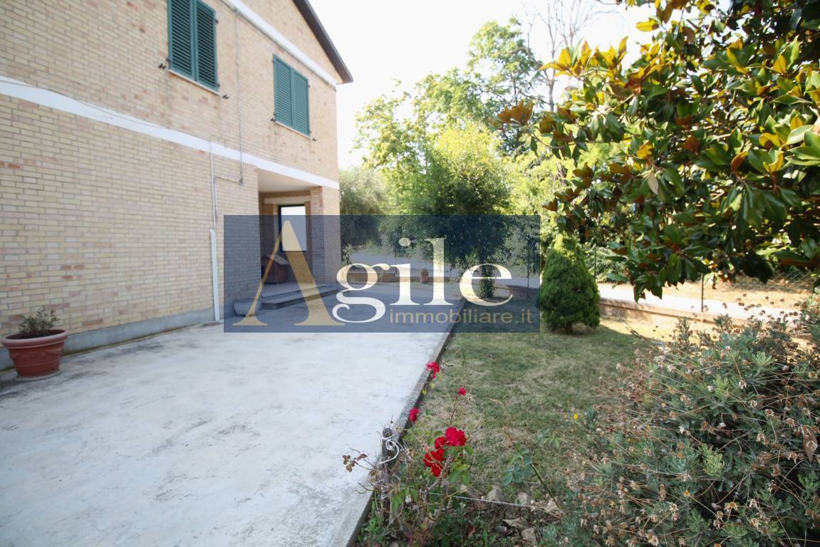 Villetta bifamiliare in vendita a Spinetoli, San Pio X