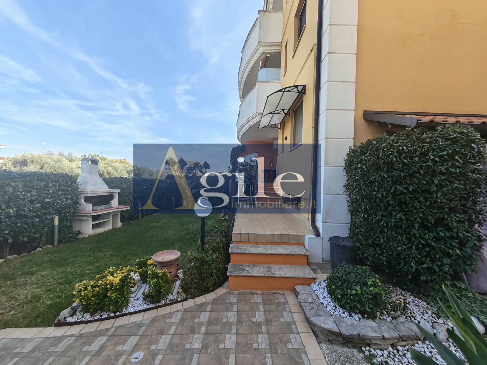 Appartamento in vendita a Tortoreto, Tortoreto Lido