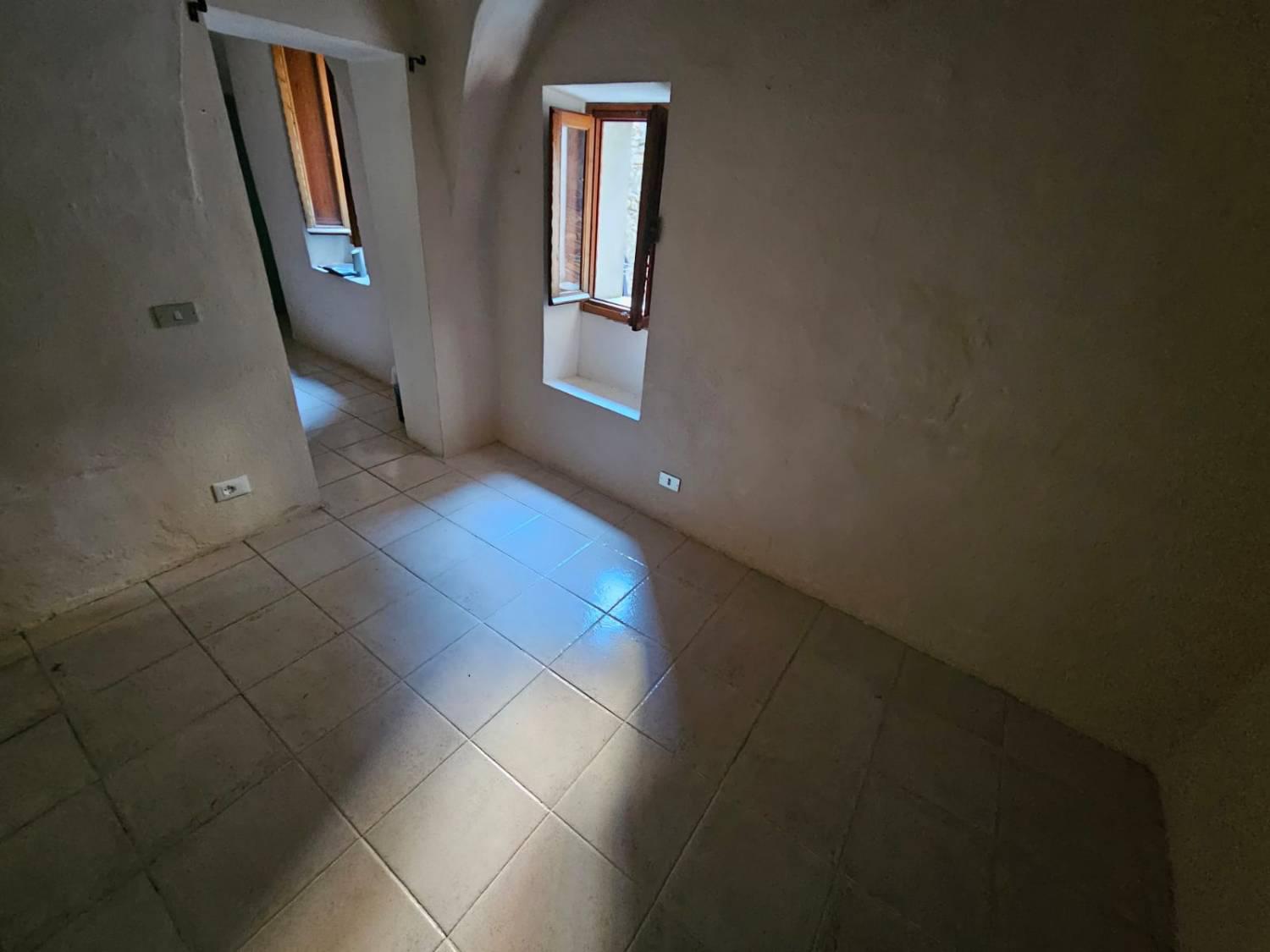 Bilocale in vendita a Bordighera