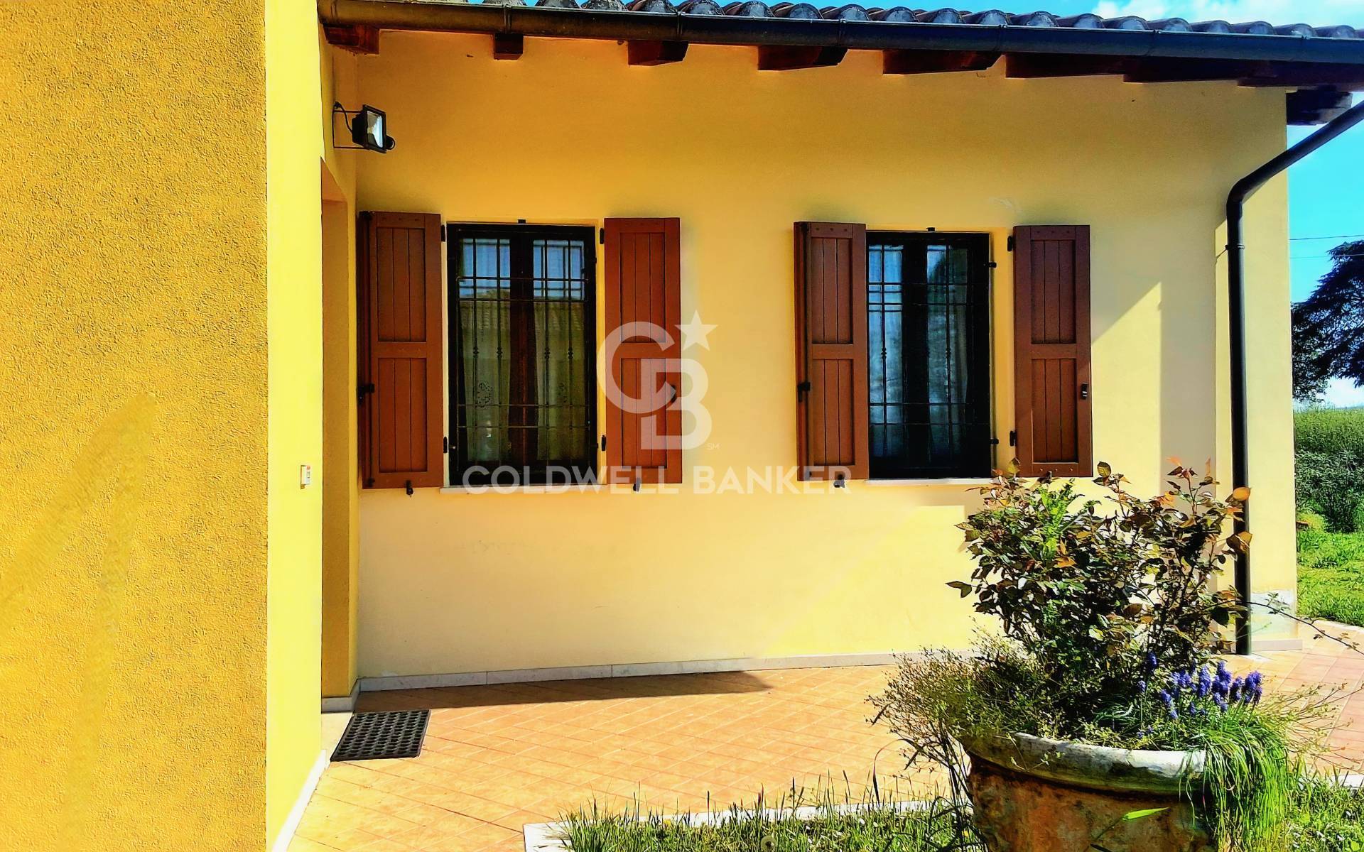 Villa in vendita a Medolla, Villafranca