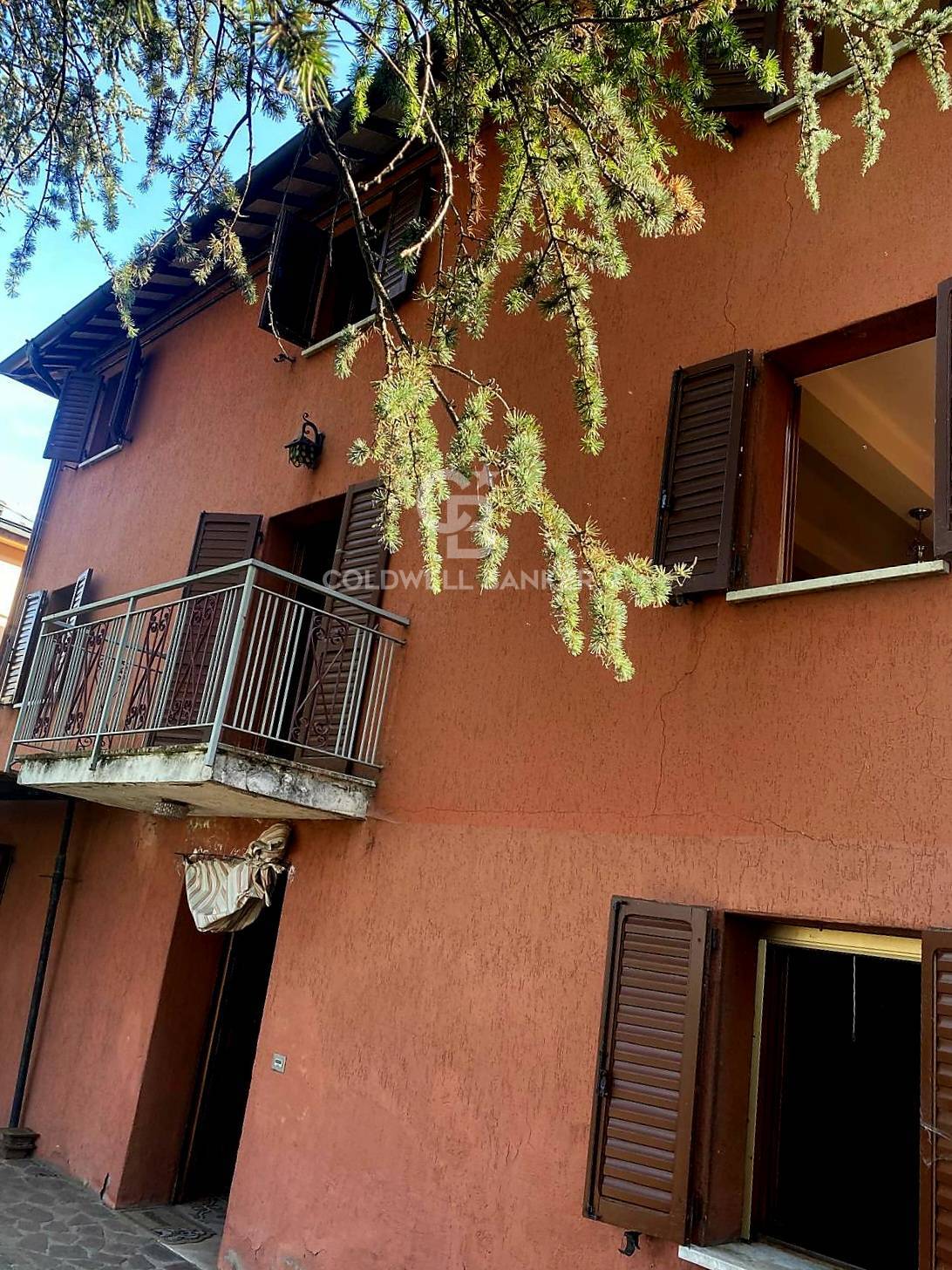 Casa indipendente in vendita a Modena, Portile