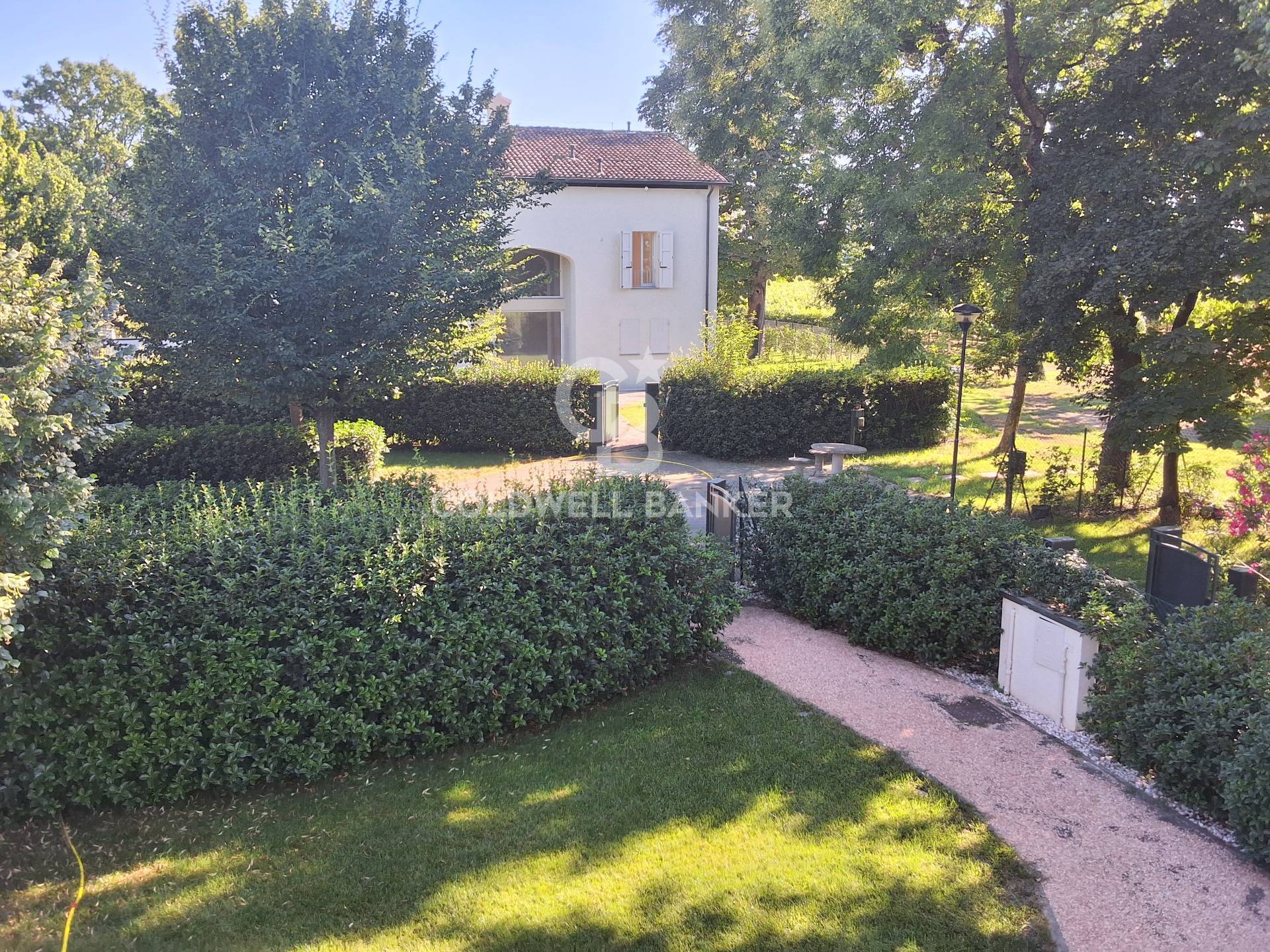 Villa bifamiliare in vendita a Rubiera, Fontana