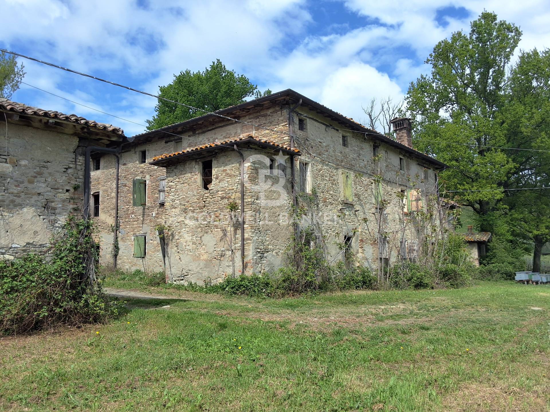 Borgo in vendita a Castelvetro di Modena, Levizzano