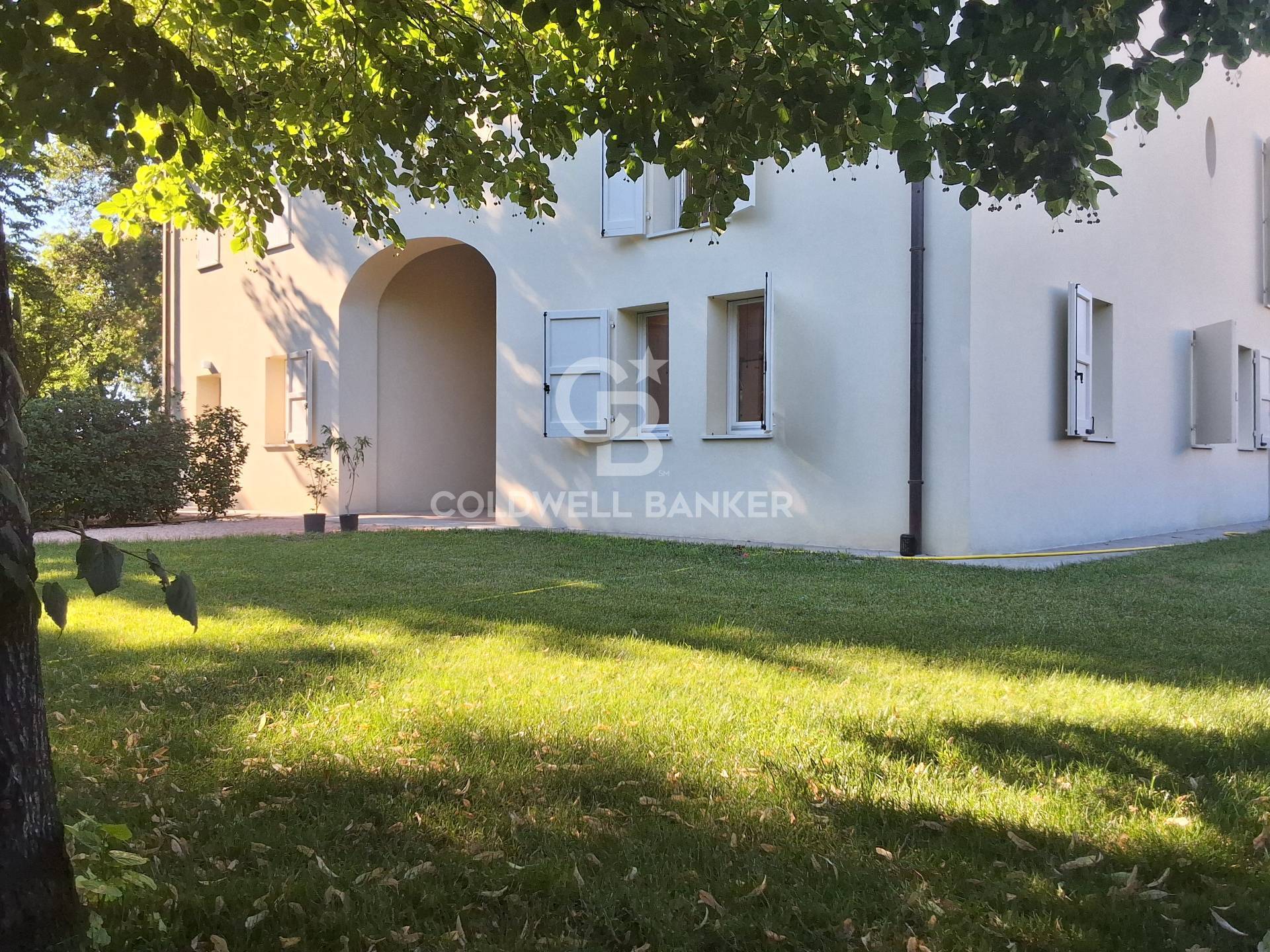 Villa bifamiliare in vendita a Rubiera, Fontana