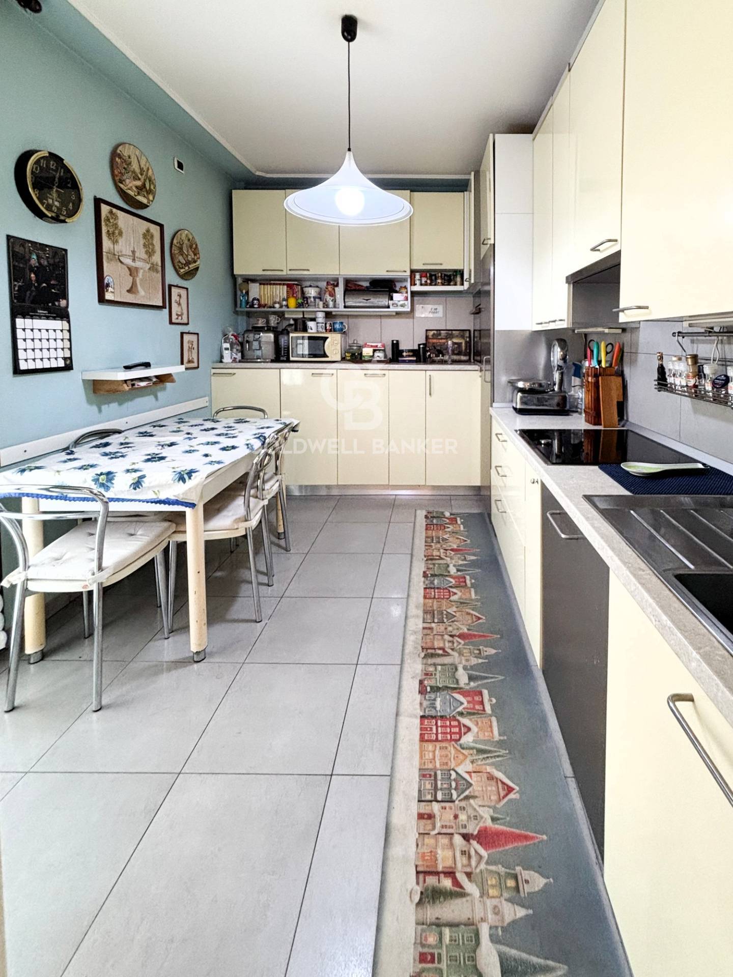 4 o pi locali in vendita a Modena, San Lazzaro