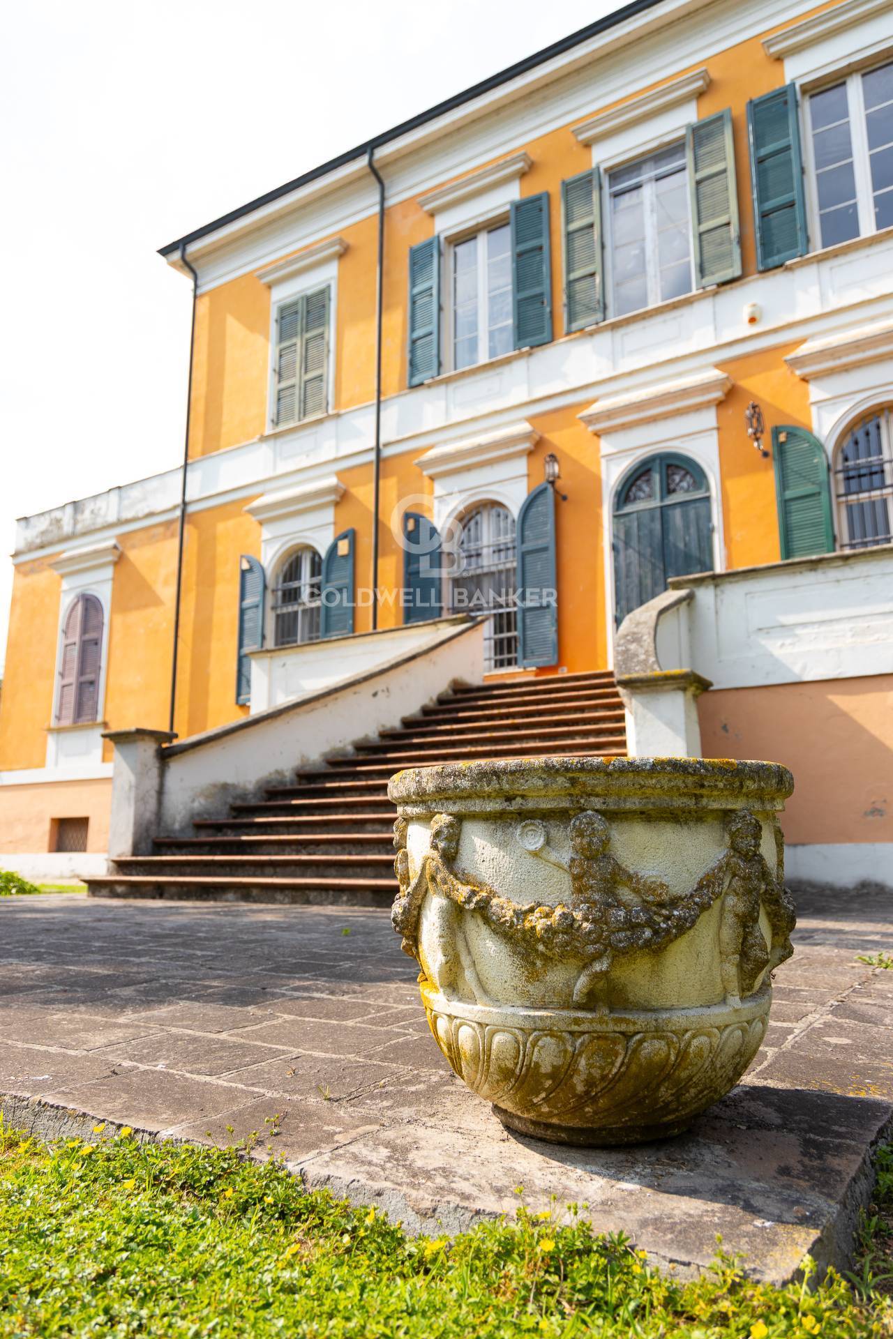 Villa storica in vendita a Reggio nell'Emilia, Massenzatico