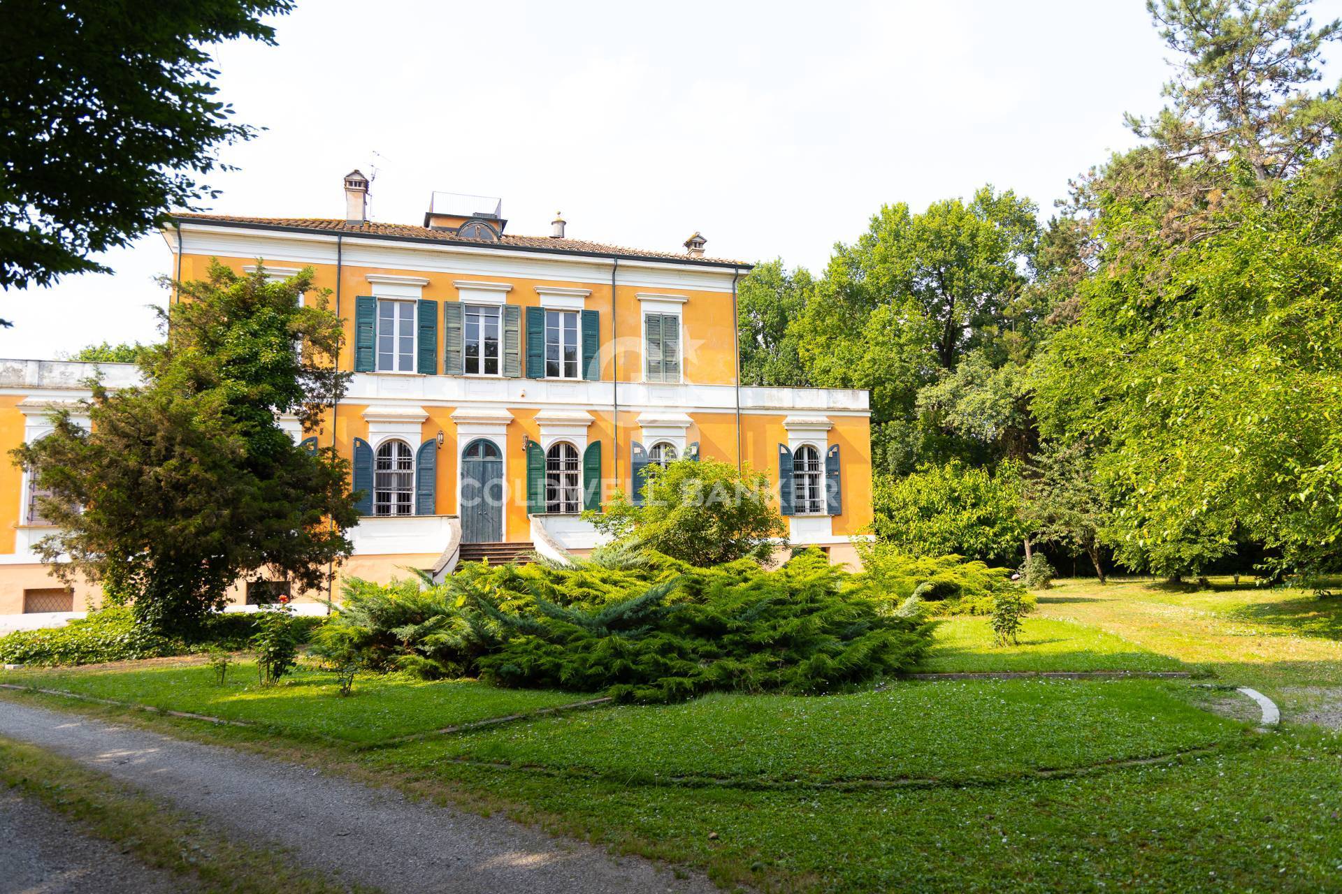 Villa storica in vendita a Reggio nell'Emilia, Massenzatico