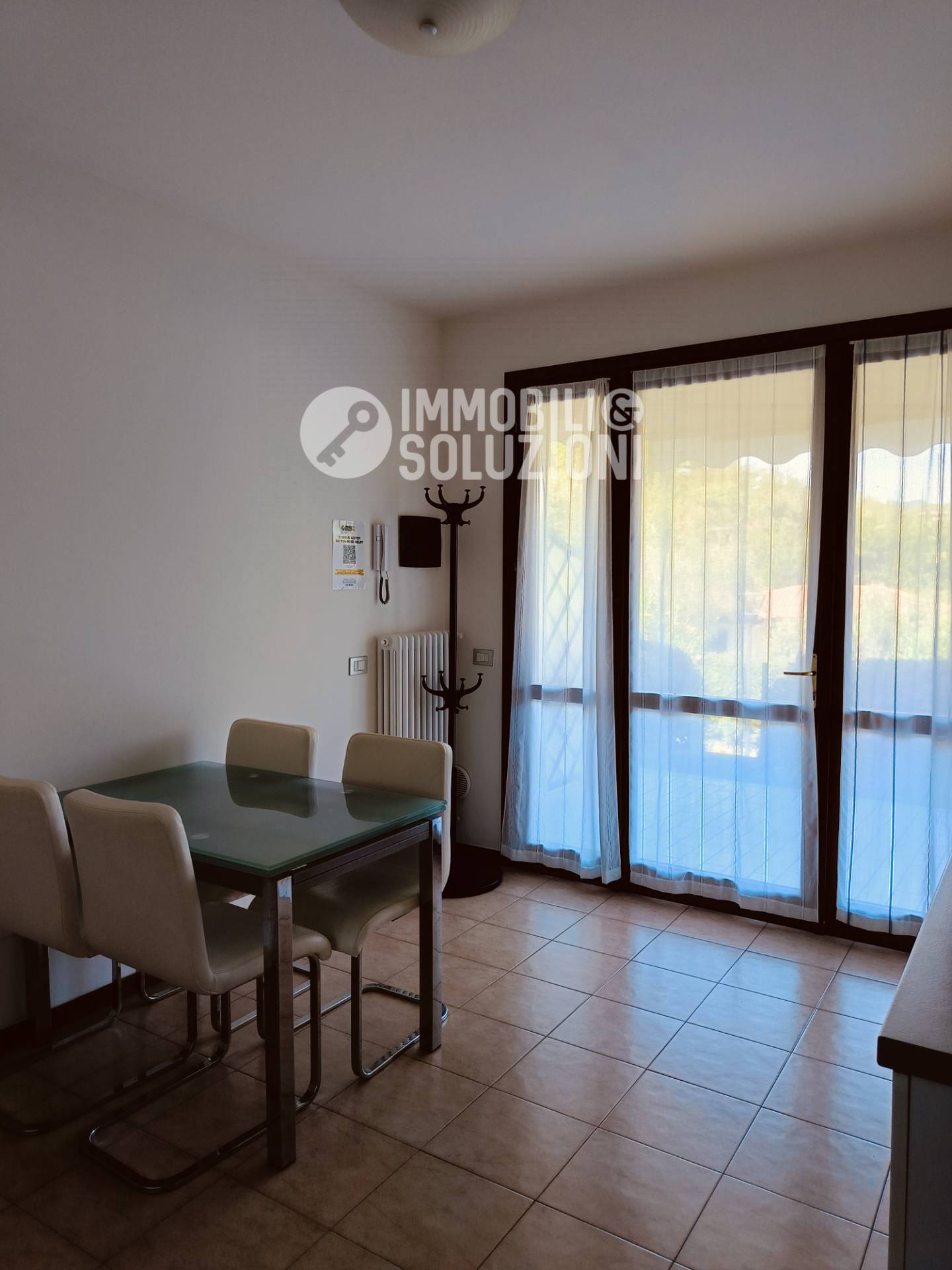 Appartamento in affitto a Padenghe sul Garda