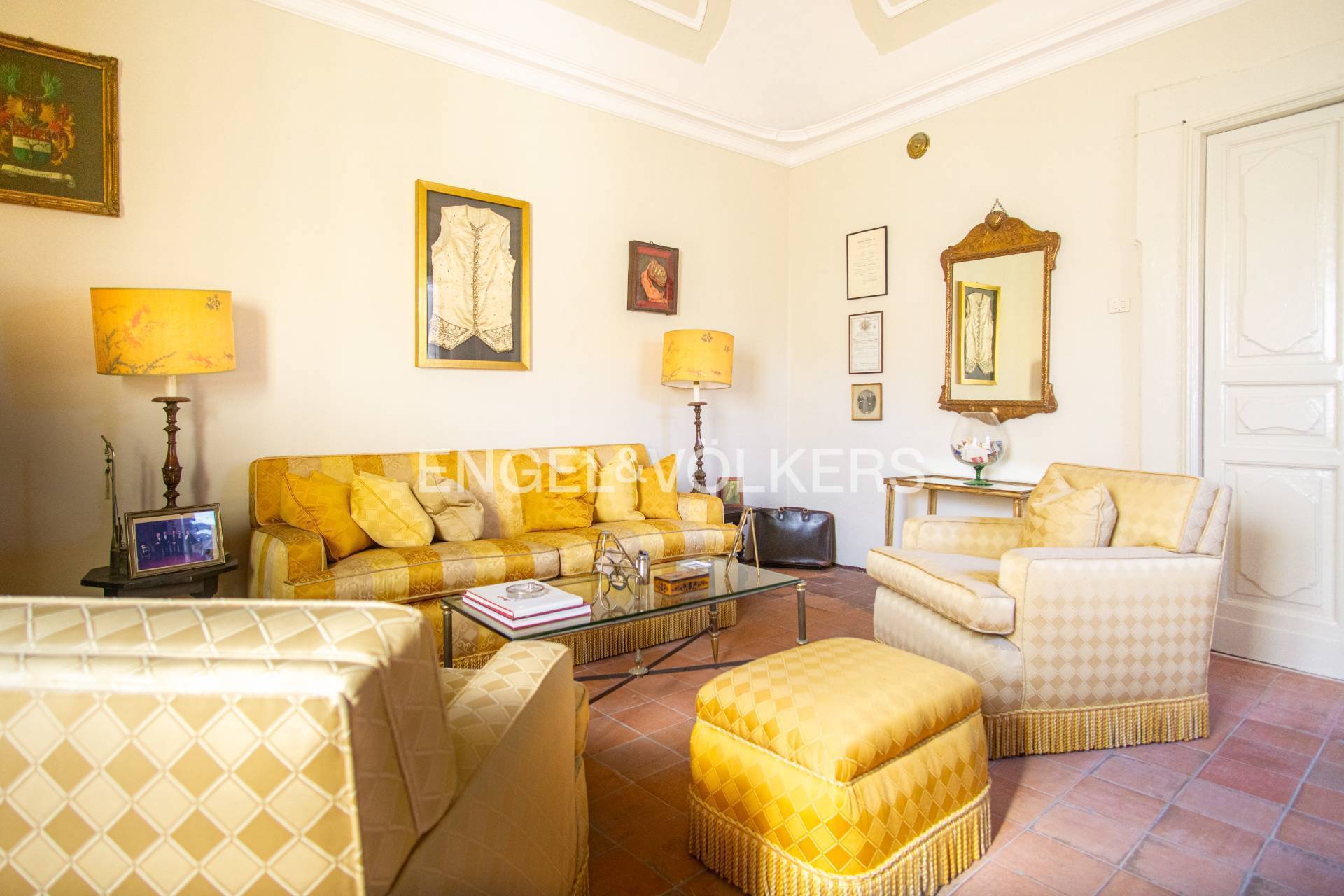 Stabile in vendita a Corfinio