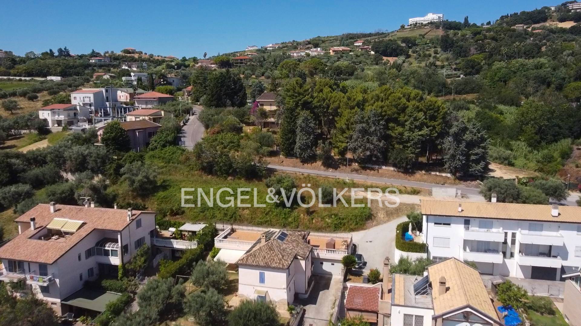 Terreno edificabile in vendita a Tortoreto, Tortoreto Alta