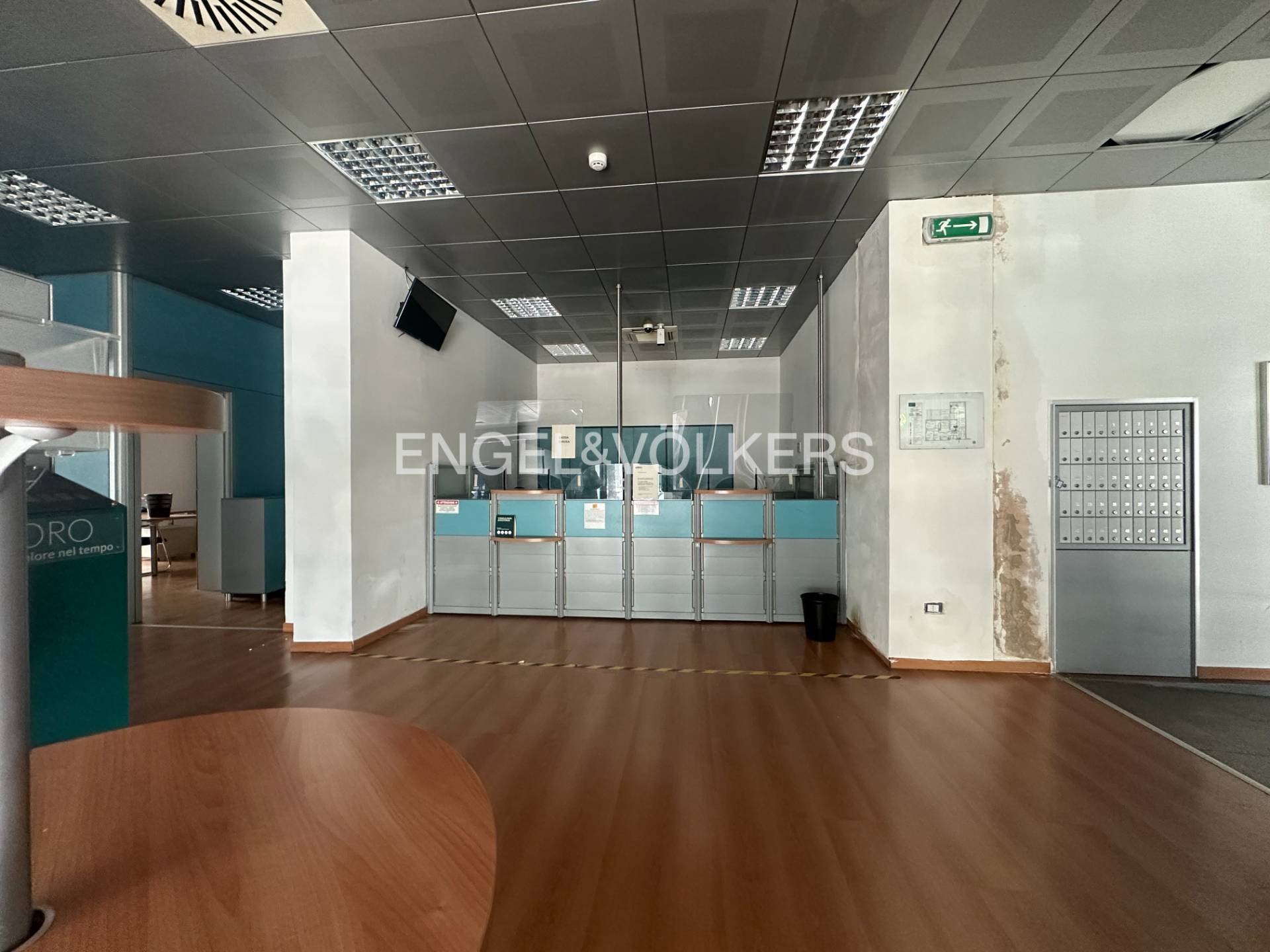 Locale commerciale in affitto a Pescara, Centro