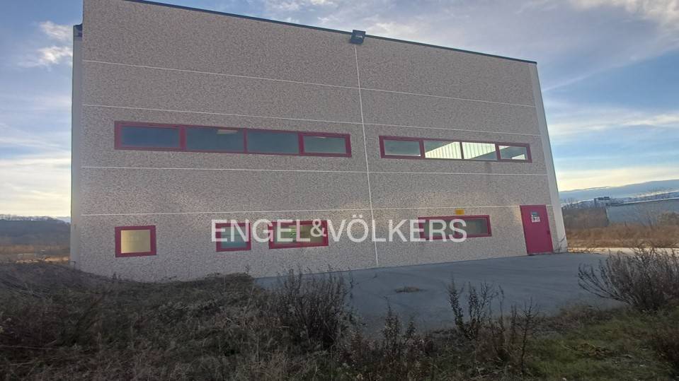 Capannone in affitto a Manoppello, Manoppello Scalo