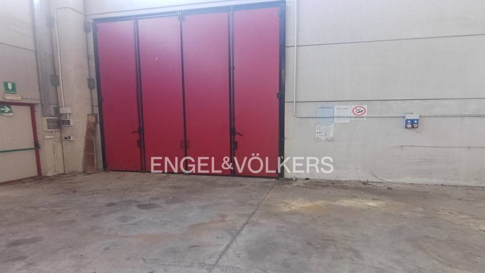 Capannone in affitto a Manoppello, Manoppello Scalo