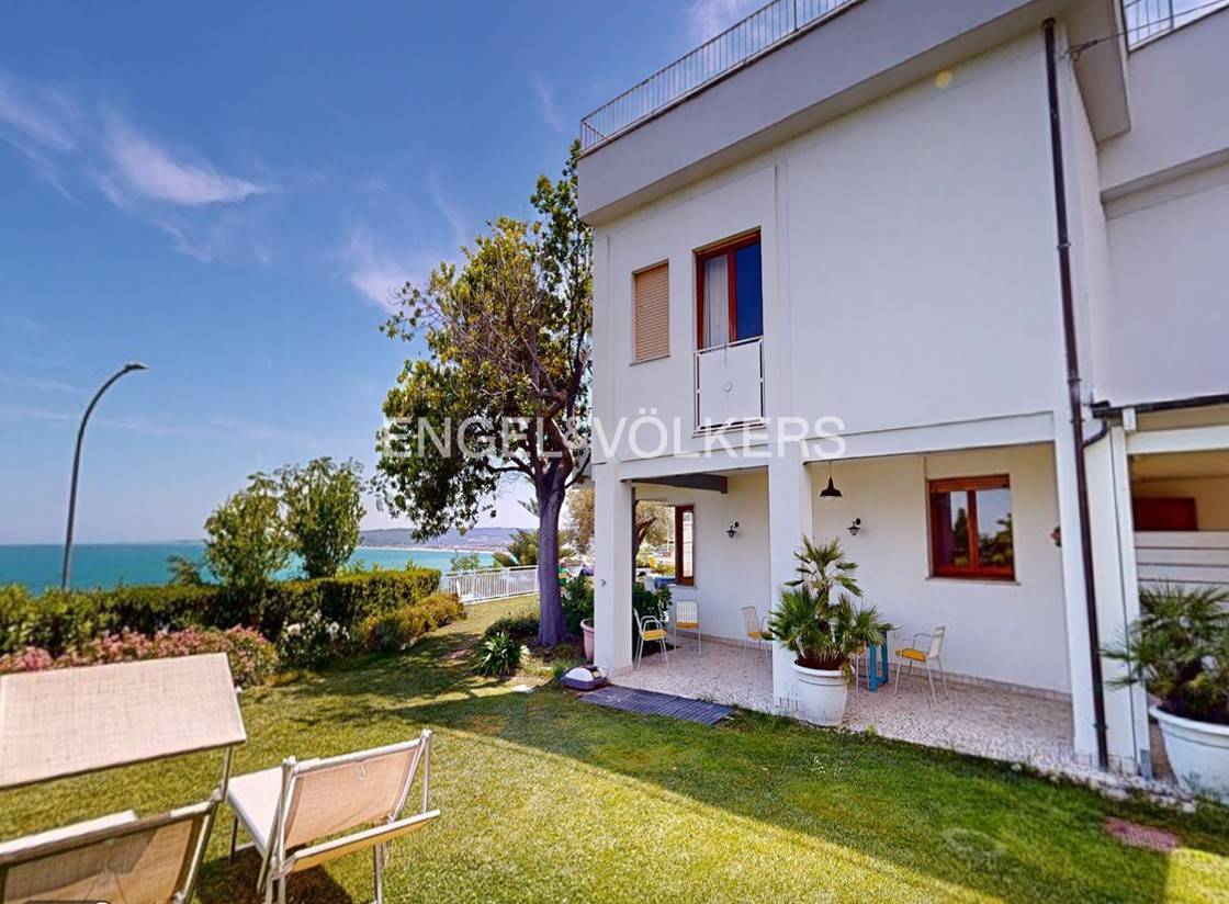 Villa in vendita a Rocca San Giovanni