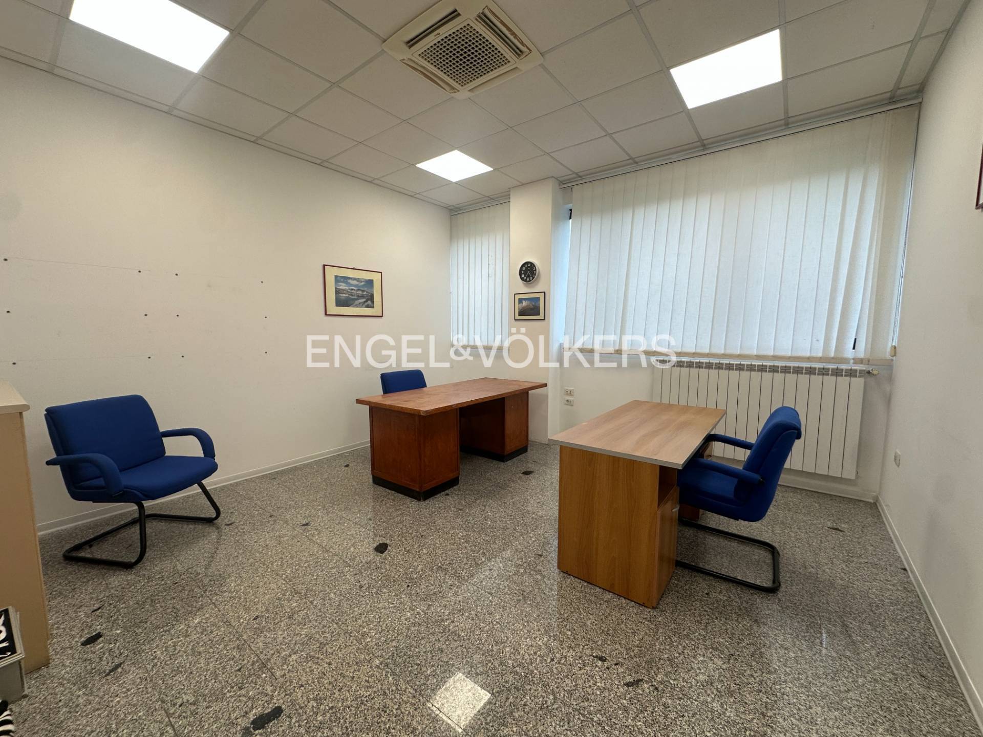 Studio/Ufficio in affitto a L'Aquila