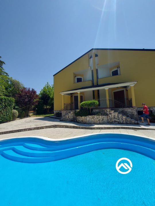 Villa in vendita a Montesarchio