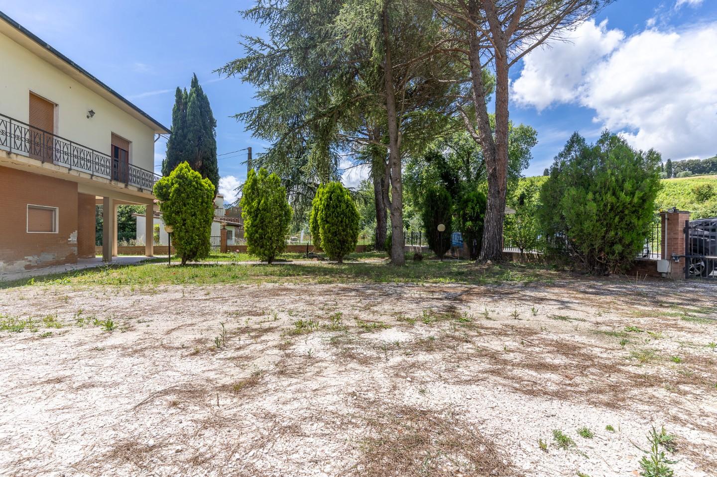 Villa con giardino, Vinci sovigliana