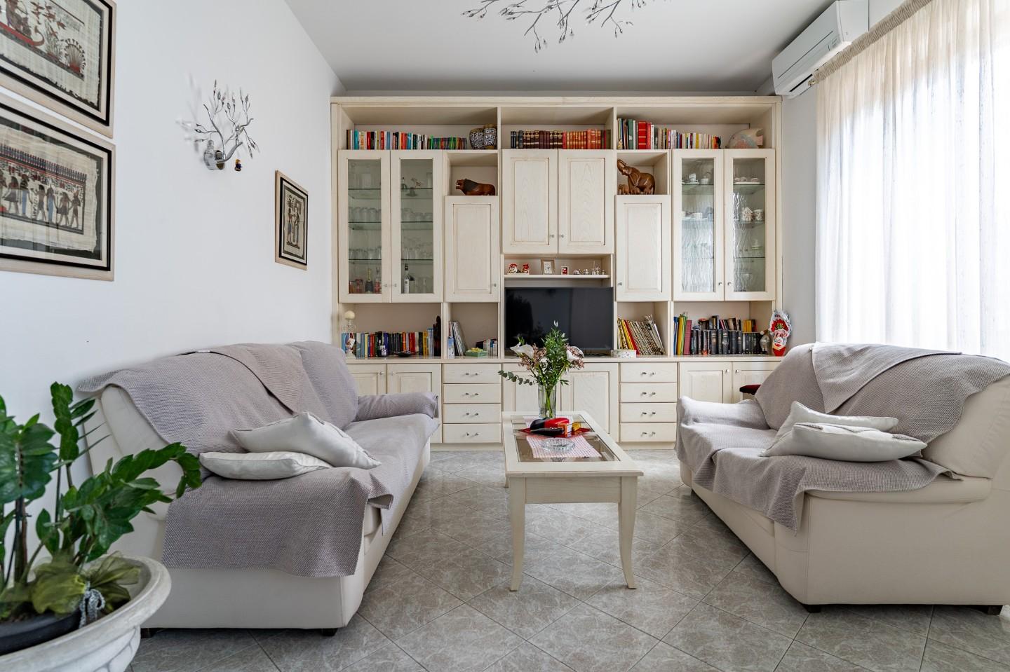 Casa indipendente con terrazzo, Empoli ponzano