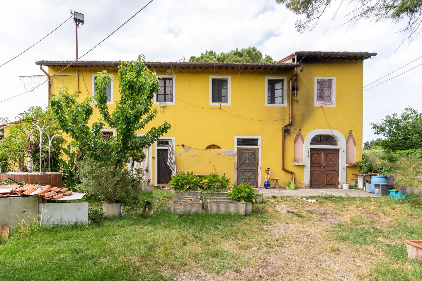 Rustico con giardino, Empoli monterappoli