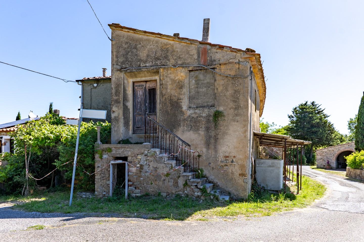 Rustico con giardino a Monteverdi Marittimo