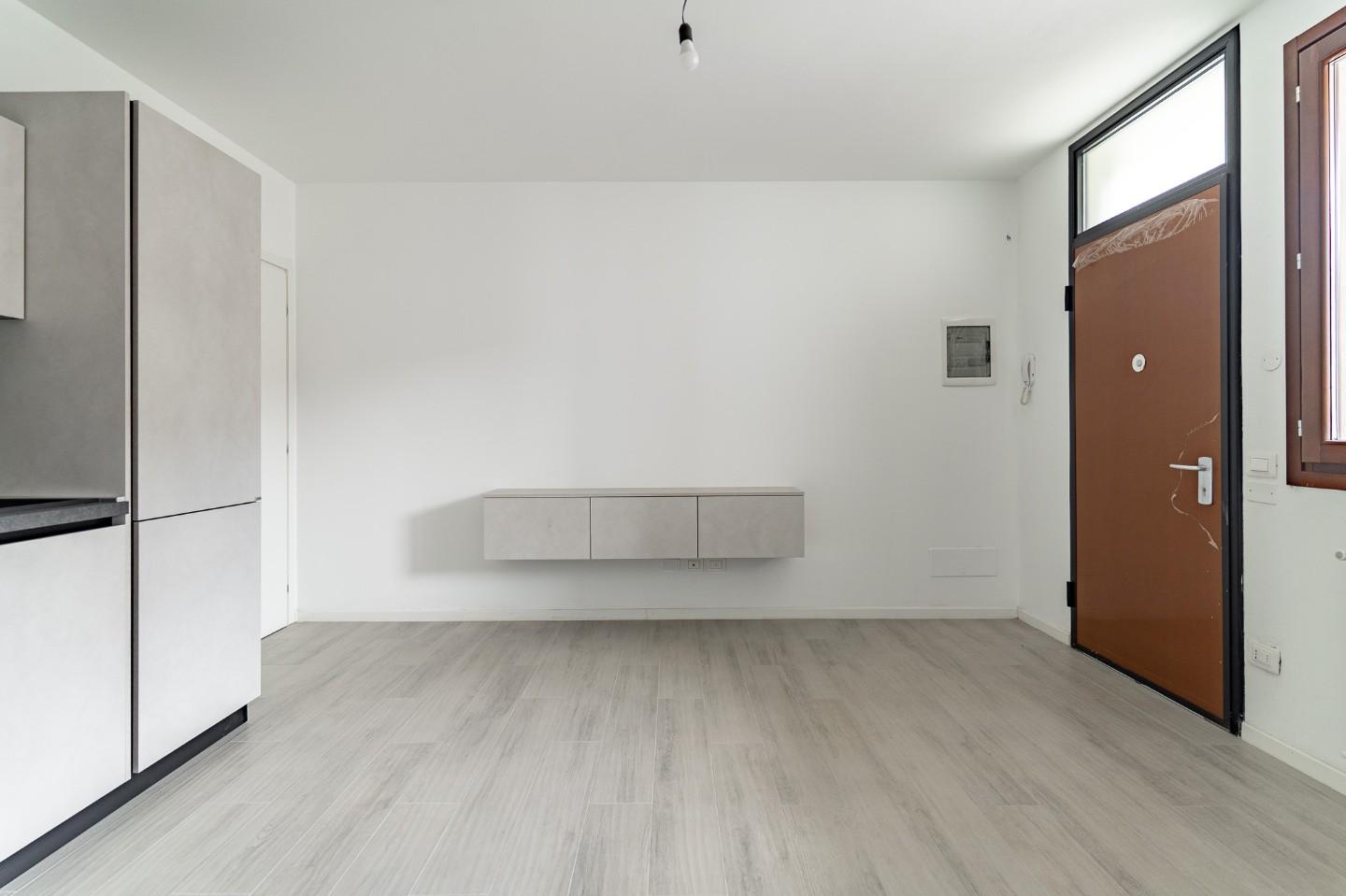 Trilocale nuovo, Empoli ponzano