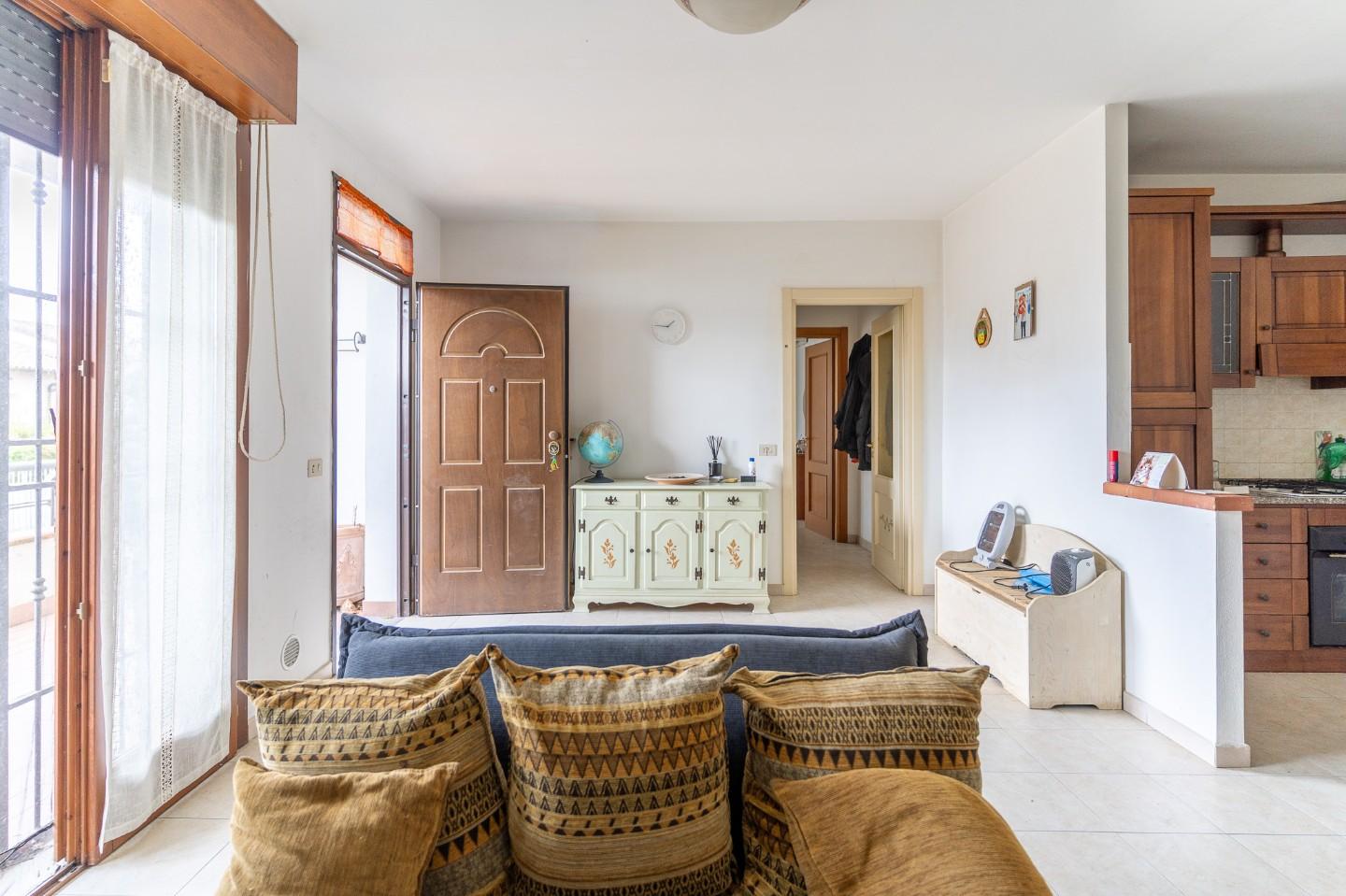 Bilocale con terrazzo, Empoli cortenuova