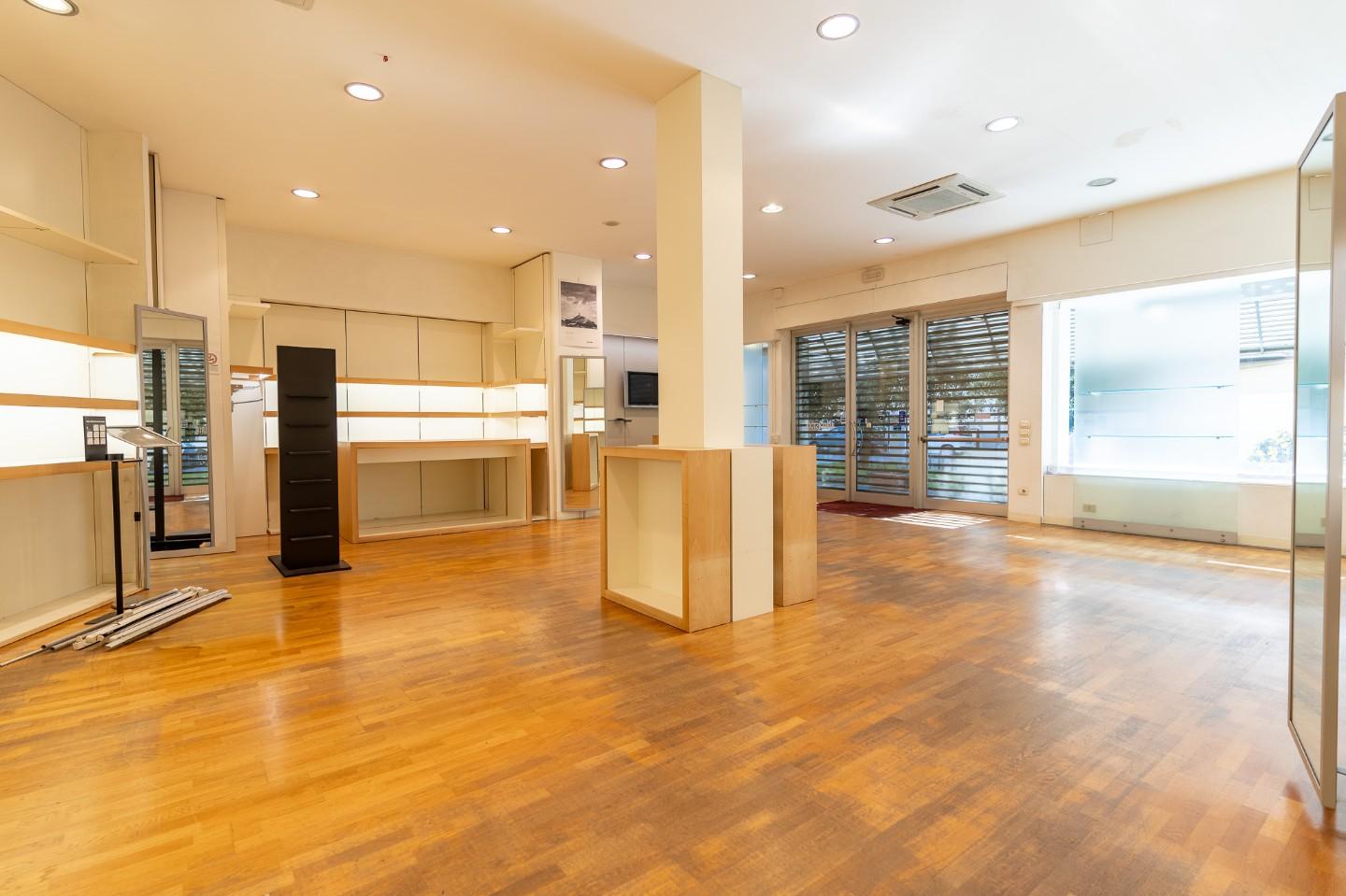 Locale commerciale nuova a Empoli