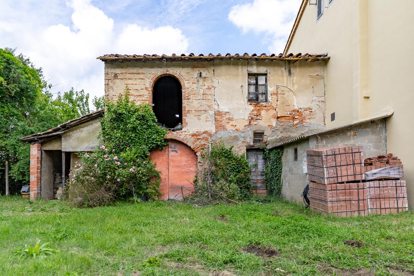 Villa con giardino, Fucecchio pinete
