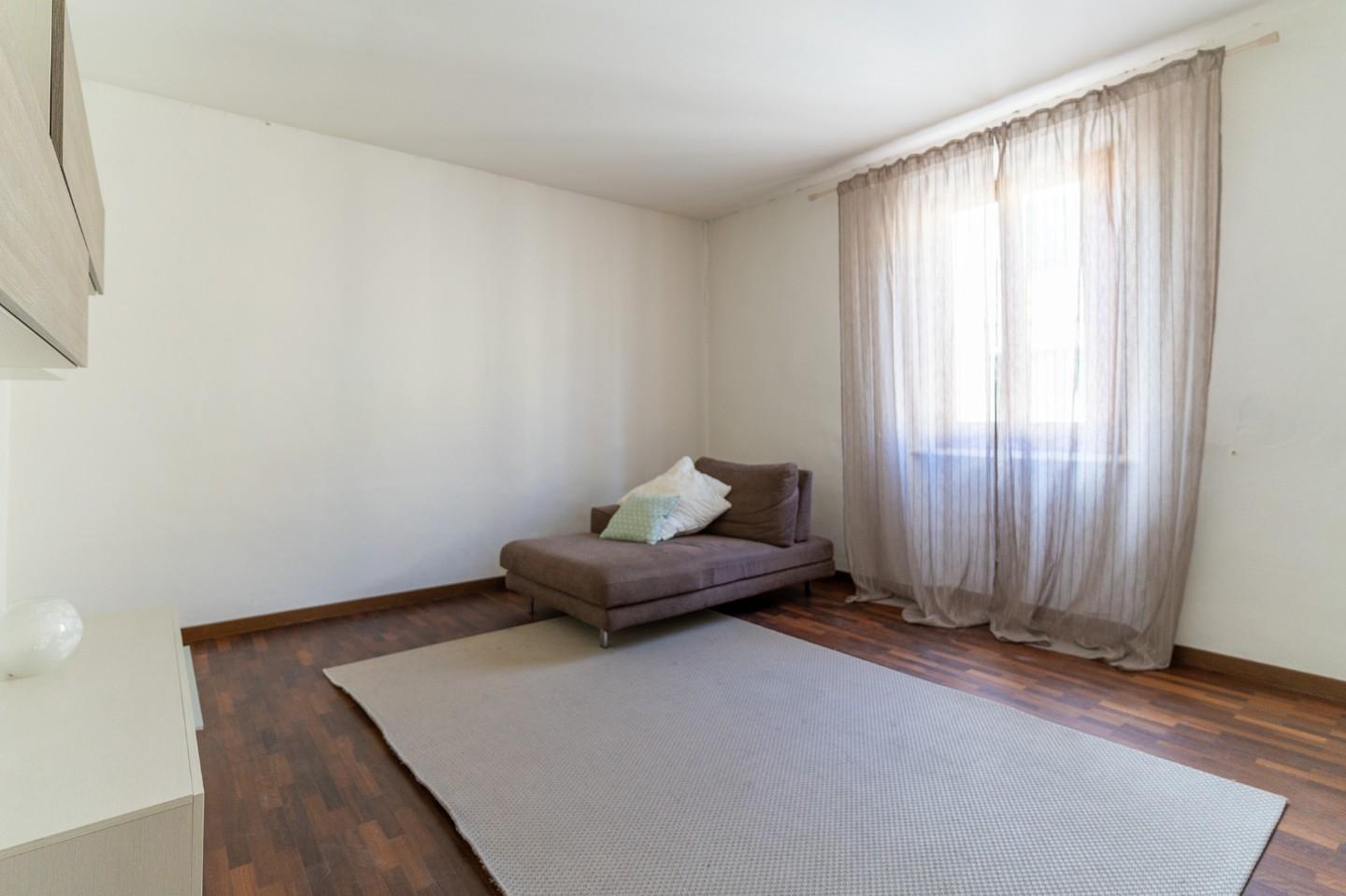 Casa indipendente con giardino, Capraia e Limite limite