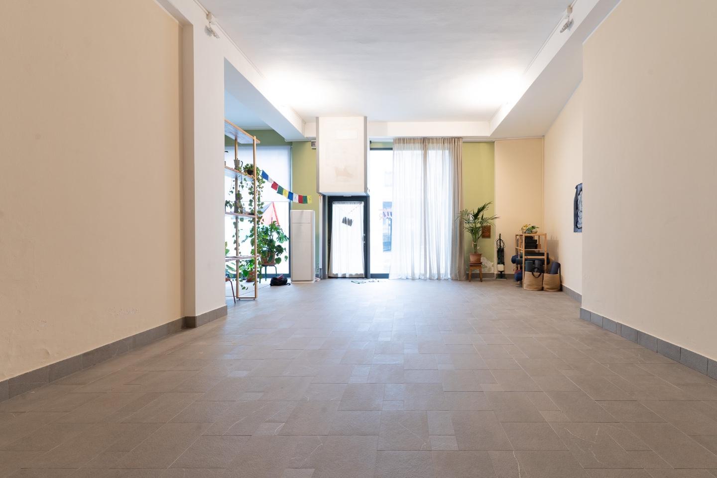 Locale commerciale in vendita a Fucecchio