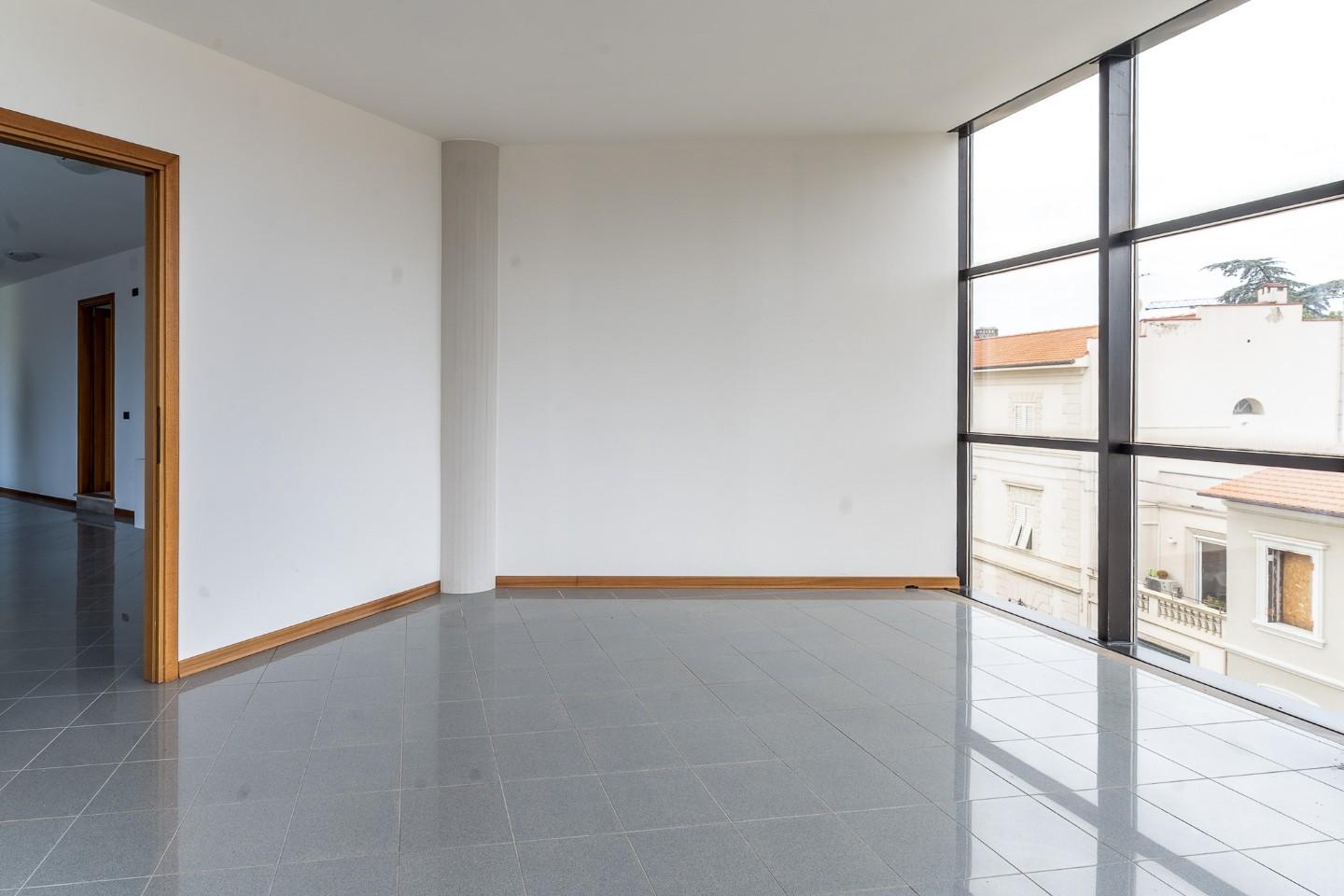 Quadrilocale con terrazzi a Empoli