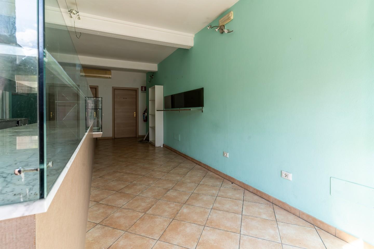 Locale commerciale in vendita, Vinci spicchio