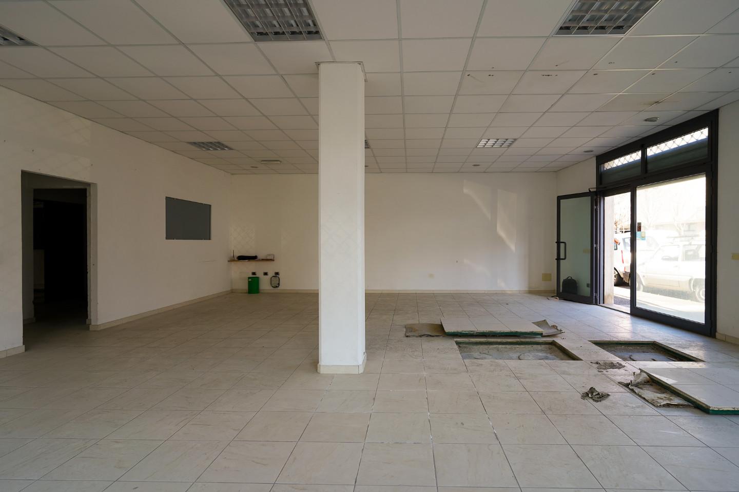 Locale commerciale nuova a Empoli